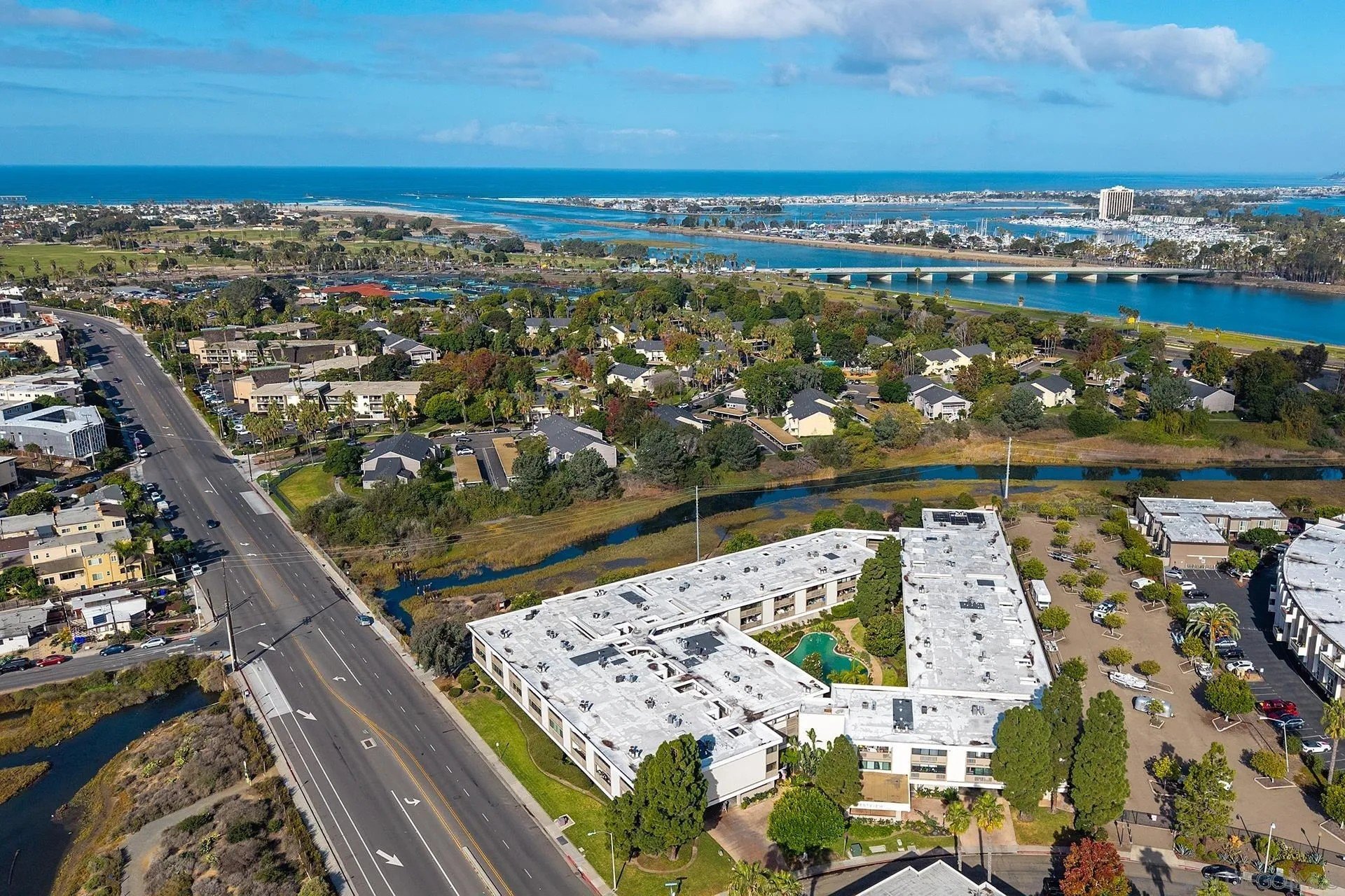 San Diego, California, 92110, United States, 1 Bedroom Bedrooms, ,1 BathroomBathrooms,Residential,For Sale,1970133