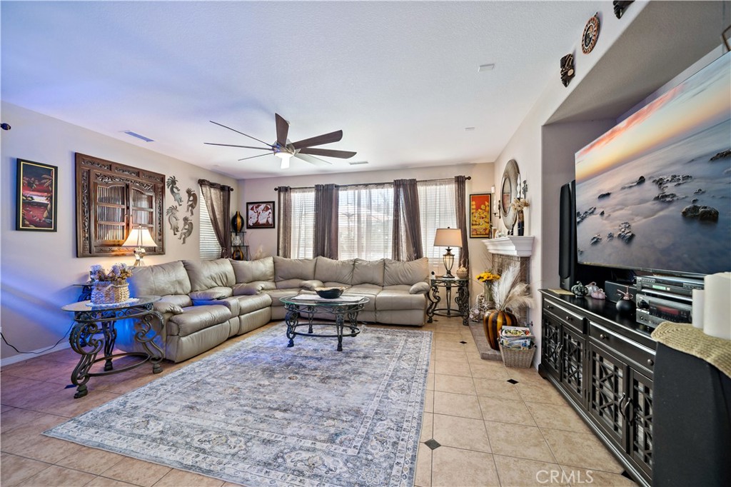 Menifee, California, 92585, United States, 3 Bedrooms Bedrooms, ,3 BathroomsBathrooms,Residential,For Sale,2012611