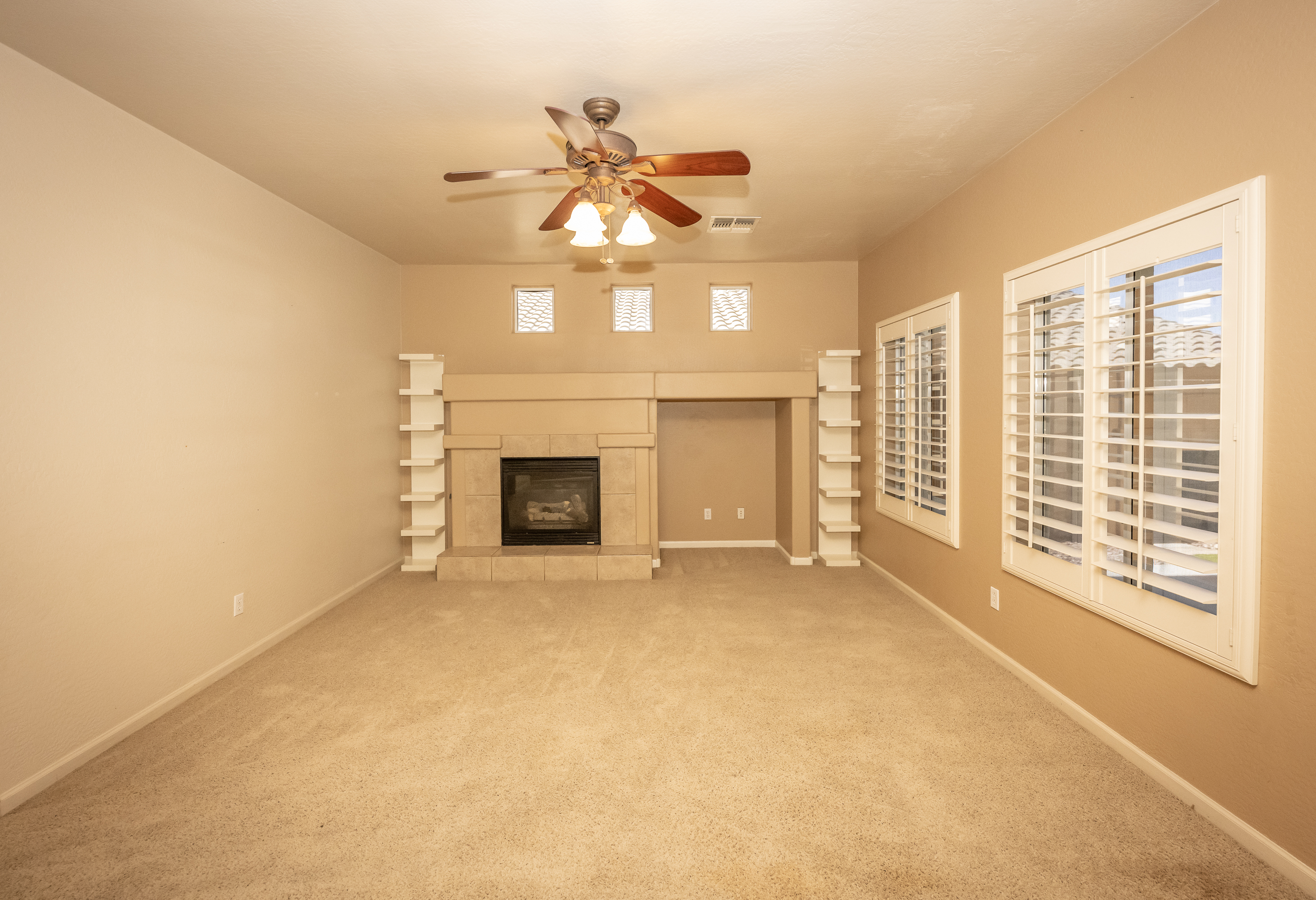 ANTHEM, Arizona, 85086, United States, 4 Bedrooms Bedrooms, ,3 BathroomsBathrooms,Residential,For Sale,1937658