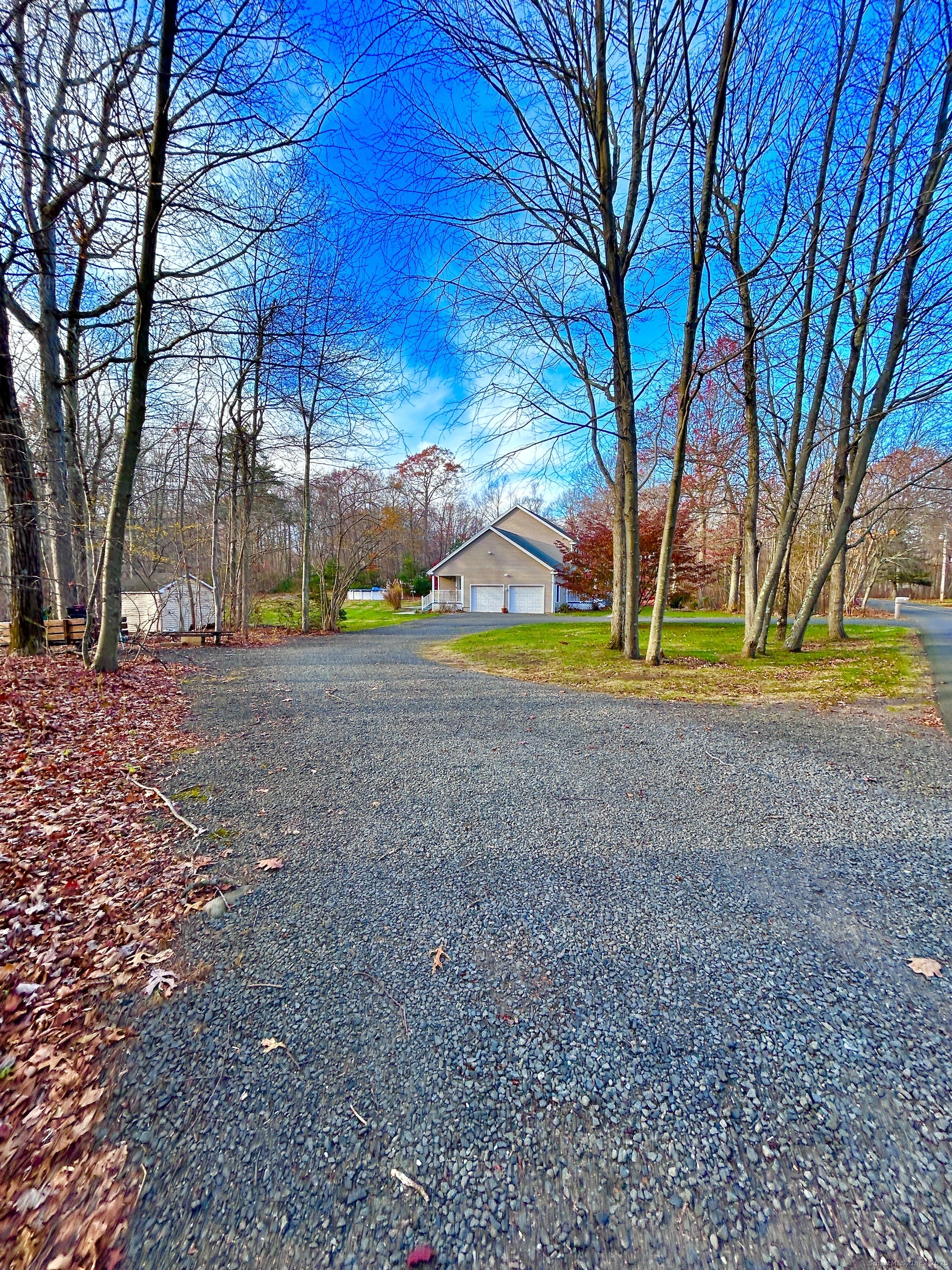 Oxford, Connecticut, 06478, United States, 4 Bedrooms Bedrooms, ,3 BathroomsBathrooms,Residential,For Sale,1993487