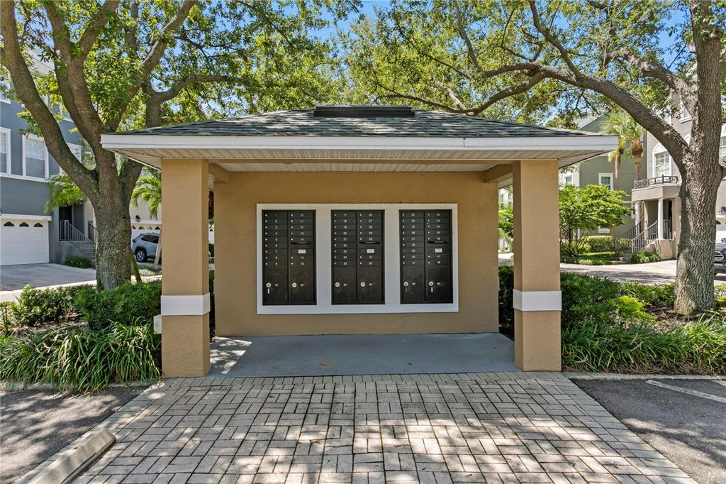 Tampa, Florida, 33602, United States, 3 Bedrooms Bedrooms, ,3 BathroomsBathrooms,Residential,For Sale,1902544