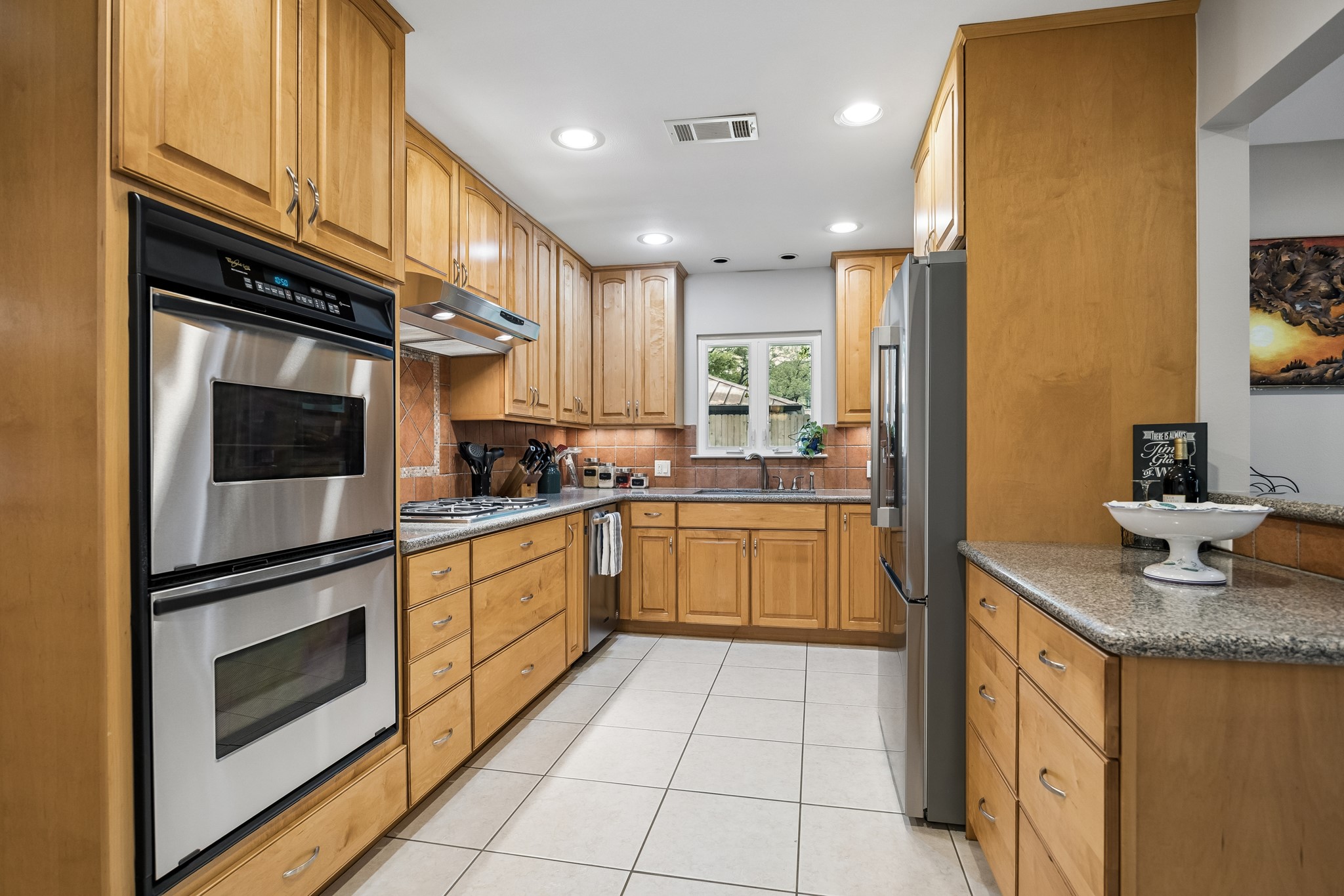  3427 Gannett Street - 物件實景