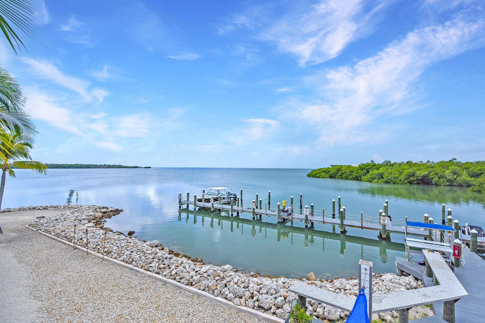 Marathon, Florida, 33050, United States, 2 Bedrooms Bedrooms, ,2 BathroomsBathrooms,Residential,For Sale,2001669