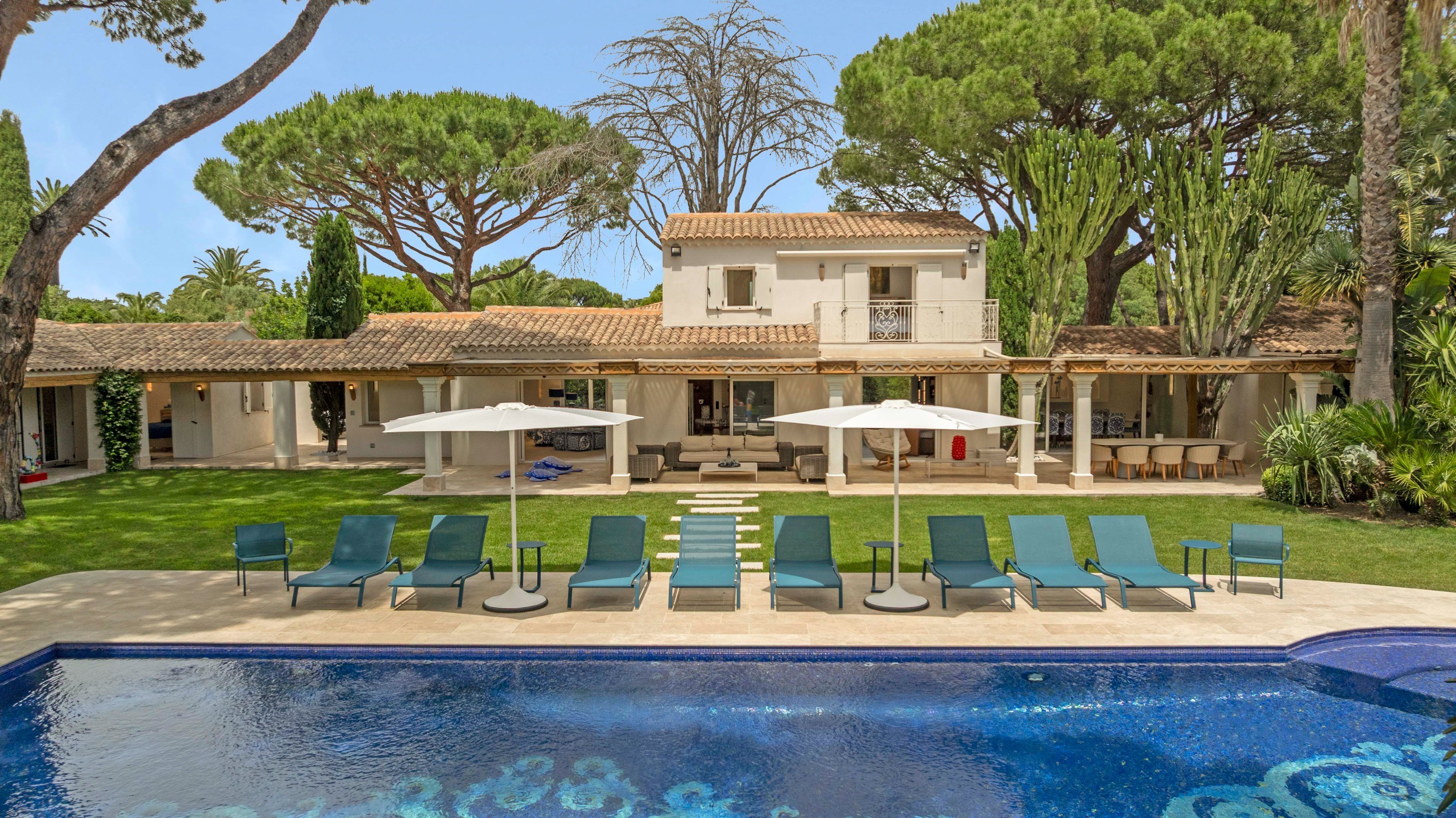  Elegant Provençal estate in Les Parcs de Saint-Tropez with landscaped gardens a… - 物件實景