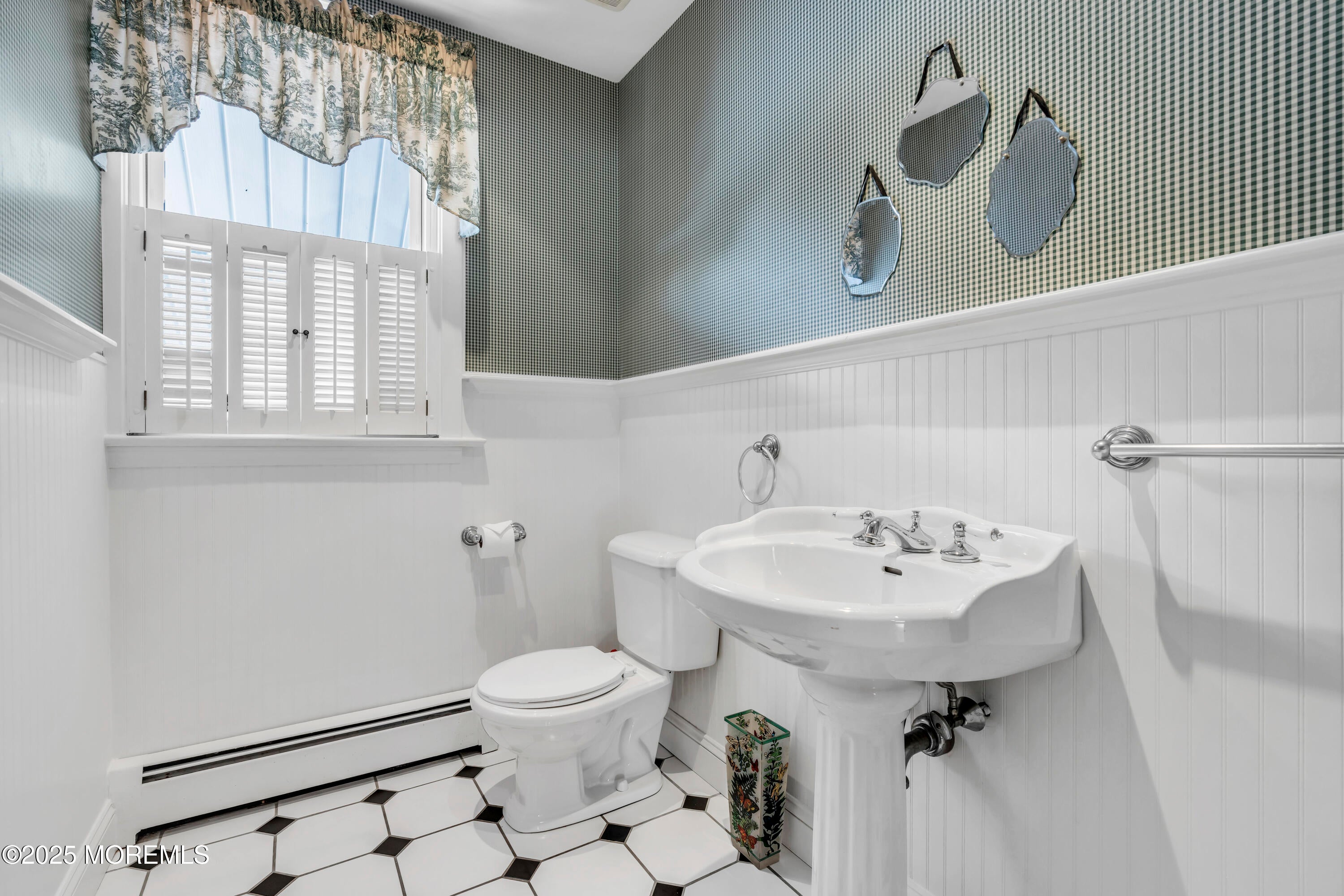 Freehold, New Jersey, 07728, United States, 3 Bedrooms Bedrooms, ,3 BathroomsBathrooms,Residential,For Sale,1983840