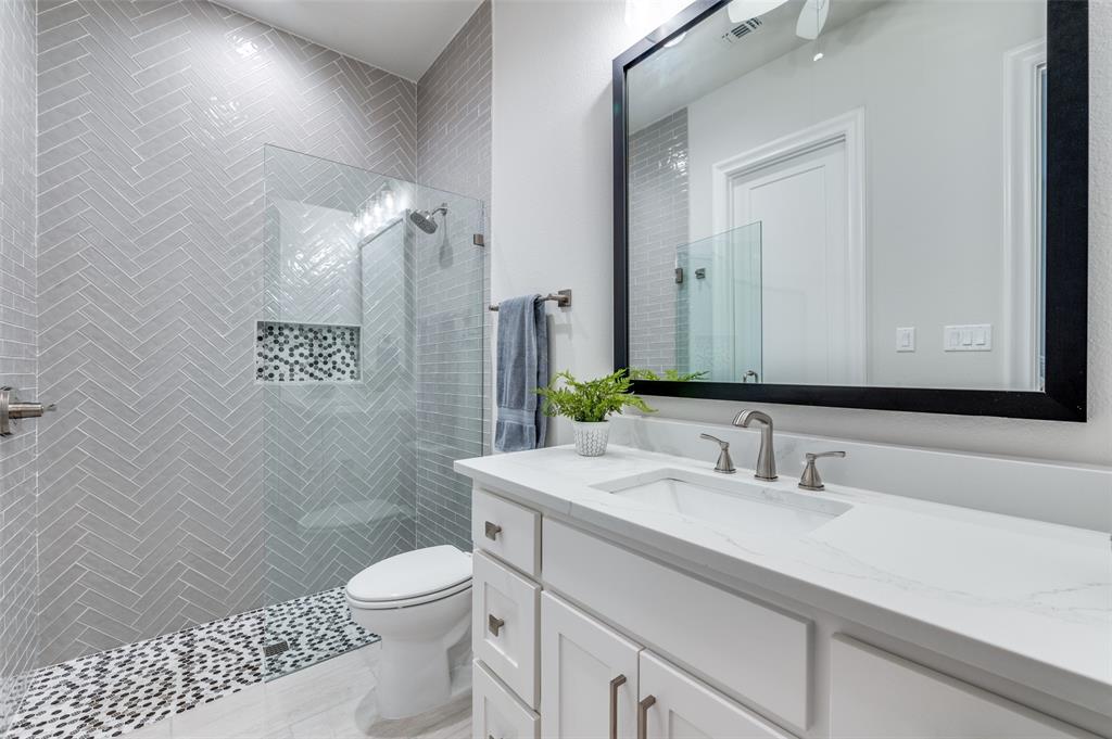 Celina, Texas, 75009, United States, 4 Bedrooms Bedrooms, ,5 BathroomsBathrooms,Residential,For Sale,1837037