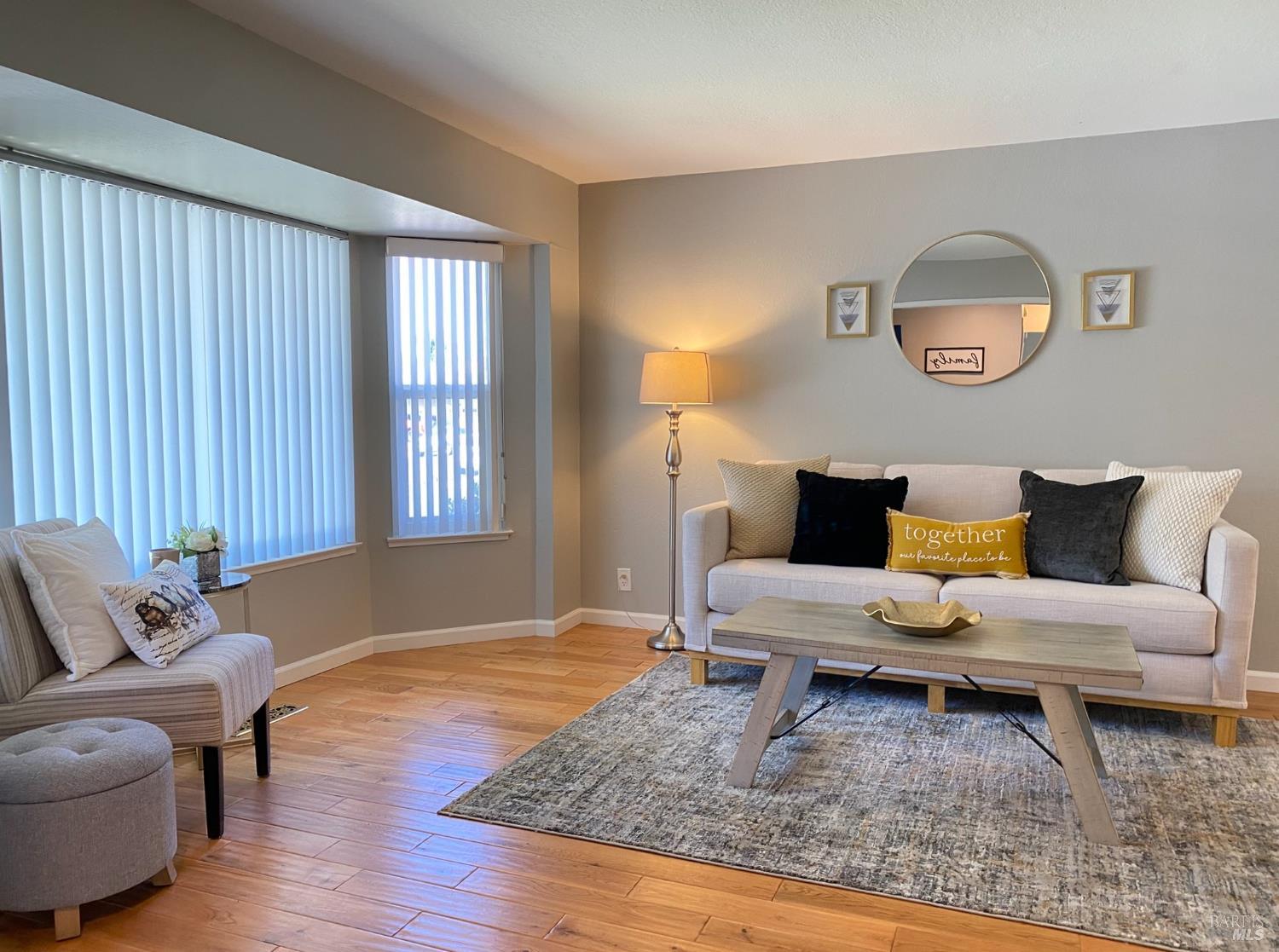 Vacaville, California, 95688, United States, 5 Bedrooms Bedrooms, ,3 BathroomsBathrooms,Residential,For Sale,1911426