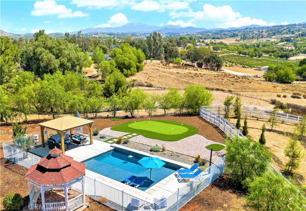 Temecula, California, 92592, United States, 6 Bedrooms Bedrooms, ,4 BathroomsBathrooms,Residential,For Sale,2035753