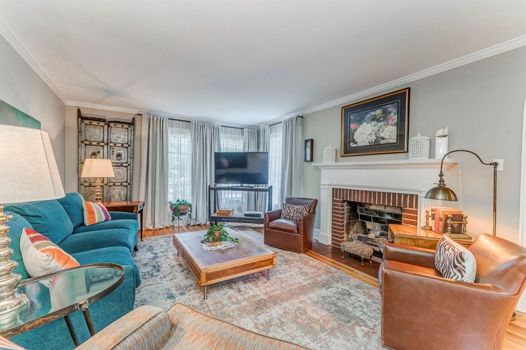 DALTON, Georgia, 30720, United States, 3 Bedrooms Bedrooms, ,4 BathroomsBathrooms,Residential,For Sale,1966909