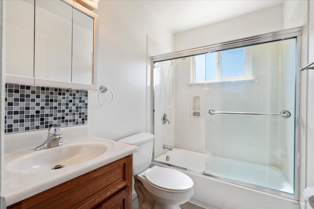 Fairfield, California, 94533, United States, 4 Bedrooms Bedrooms, ,2 BathroomsBathrooms,Residential,For Sale,1927172