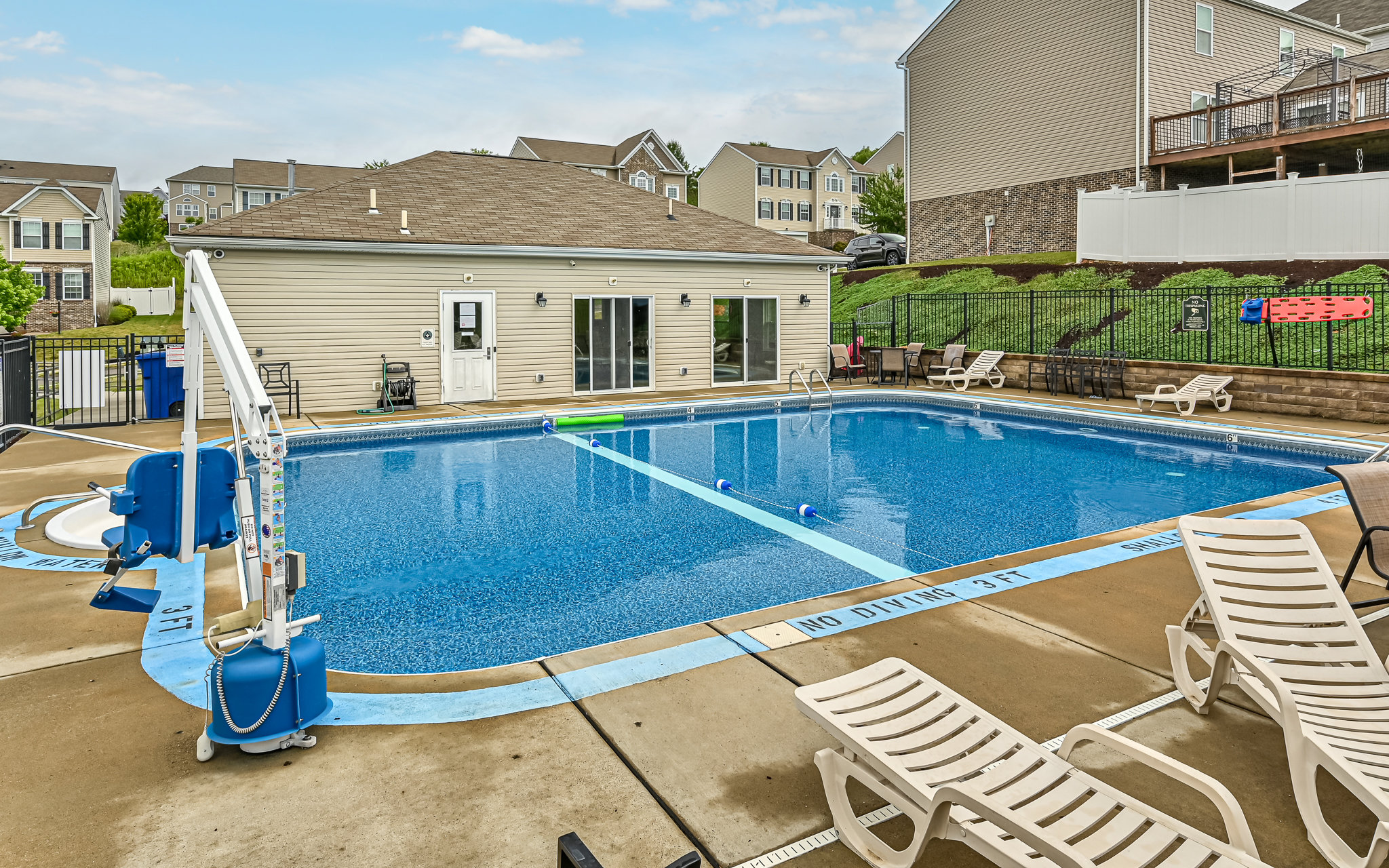  691 Freedom Drive, Carnegie, PA 15106 - 物件實景