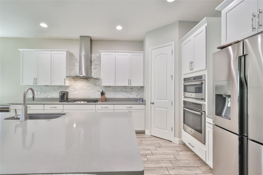 Apollo Beach, Florida, 33572, United States, 4 Bedrooms Bedrooms, ,3 BathroomsBathrooms,Residential,For Sale,1987477