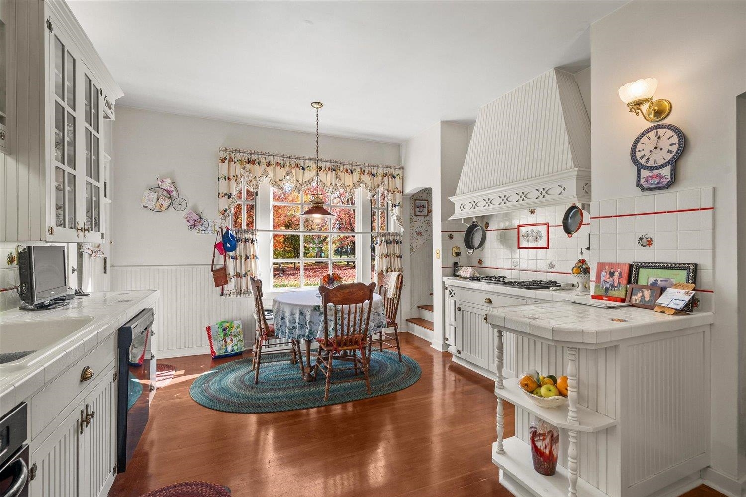 Spokane, Washington, 99201, United States, 4 Bedrooms Bedrooms, ,5 BathroomsBathrooms,Residential,For Sale,1987077