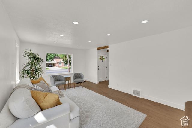 American Fork, Utah, 84003, United States, 3 Bedrooms Bedrooms, ,2 BathroomsBathrooms,Residential,For Sale,1977563