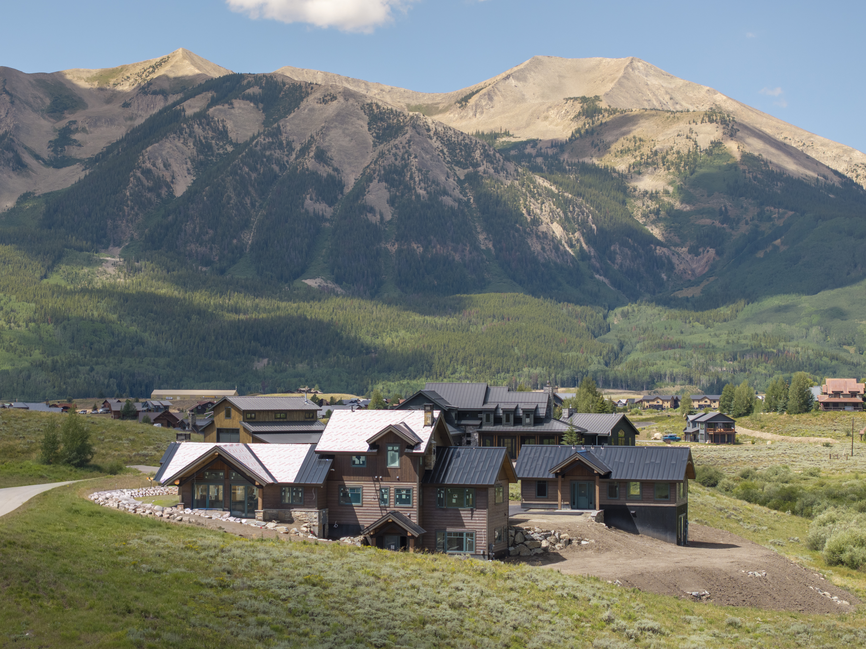  An Exceptional Mountain Estate - 物件實景