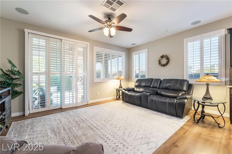 Henderson, Nevada, 89011, United States, 3 Bedrooms Bedrooms, ,2 BathroomsBathrooms,Residential,For Sale,1985669