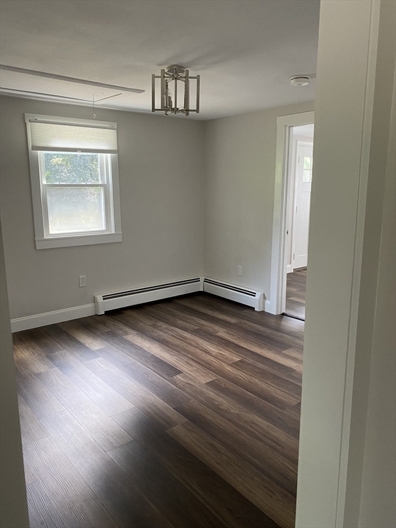 Groveland, Massachusetts, 01834, United States, 5 Bedrooms Bedrooms, ,3 BathroomsBathrooms,Residential,For Sale,1909322
