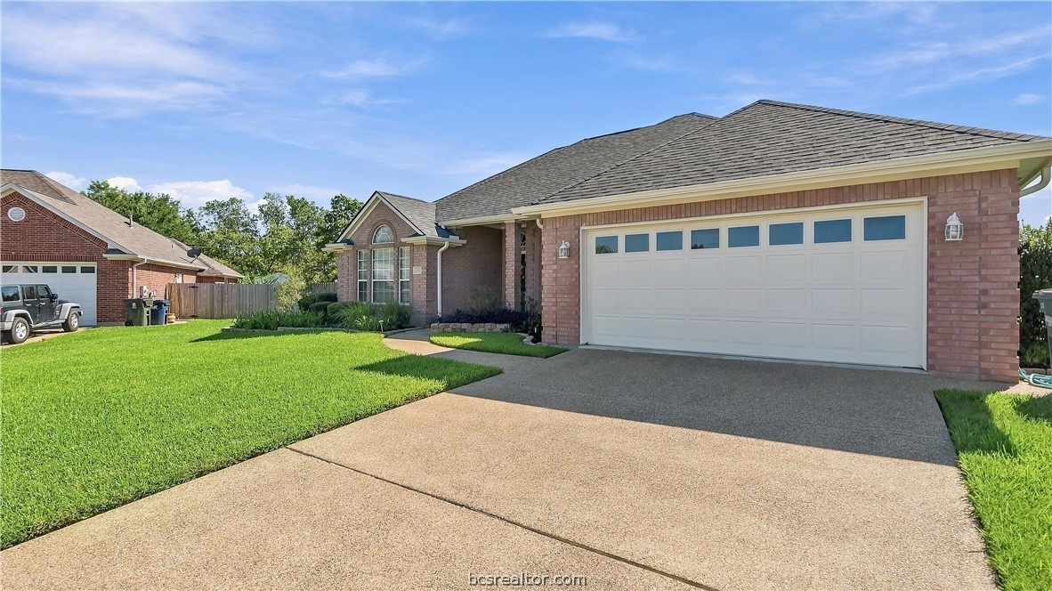 Mercers Lndg, Bryan, TX 77808 #1