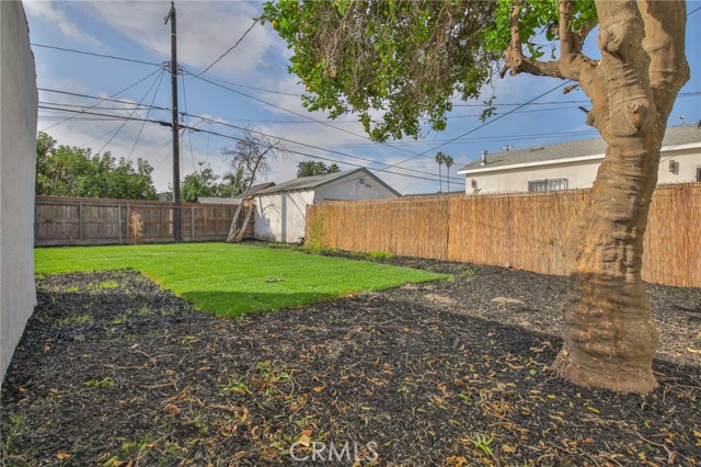 Los Angeles, California, 90002, United States, 3 Bedrooms Bedrooms, ,2 BathroomsBathrooms,Residential,For Sale,1986047