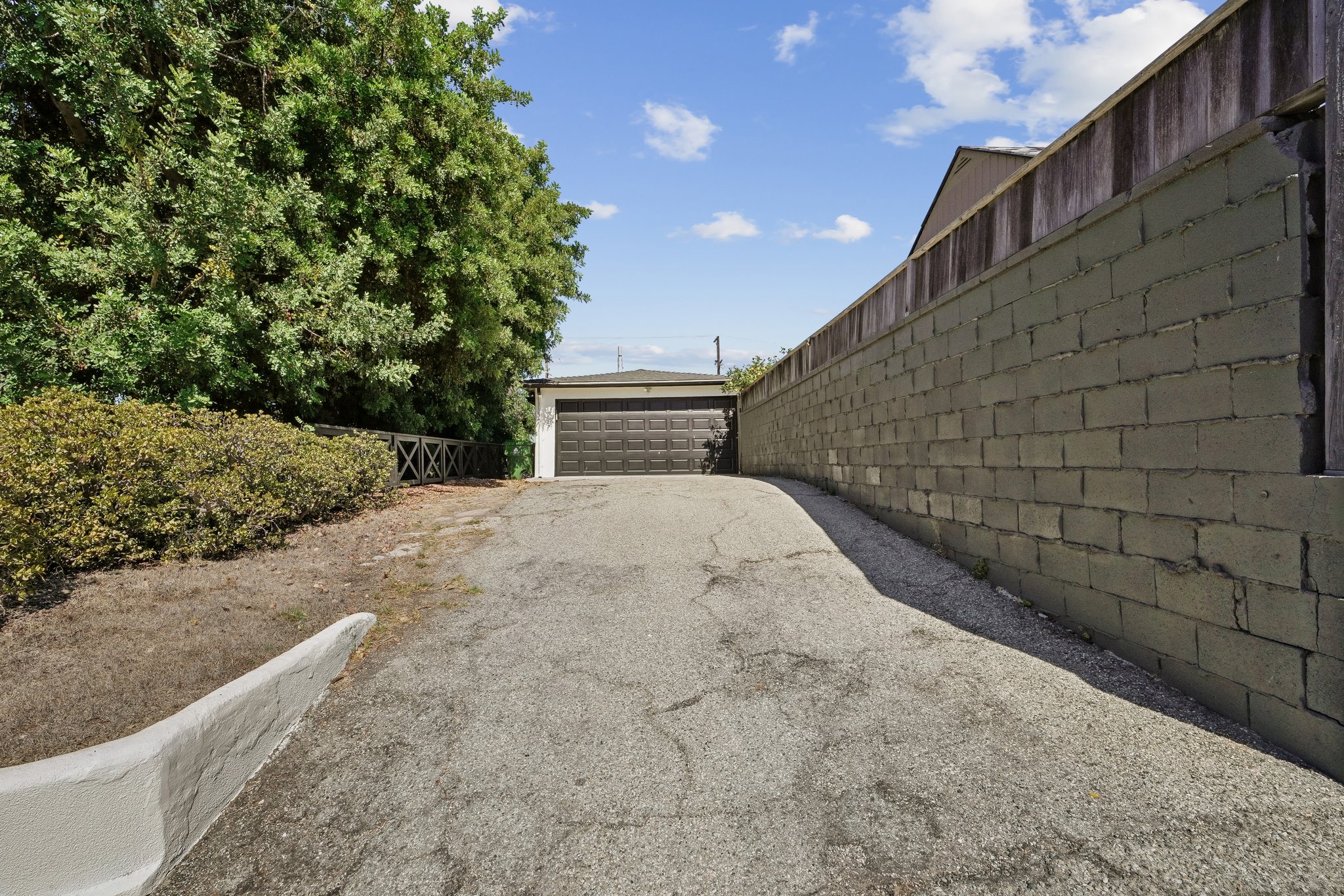  889 West 25th Street, Los Angeles, CA 90731 - 物件實景