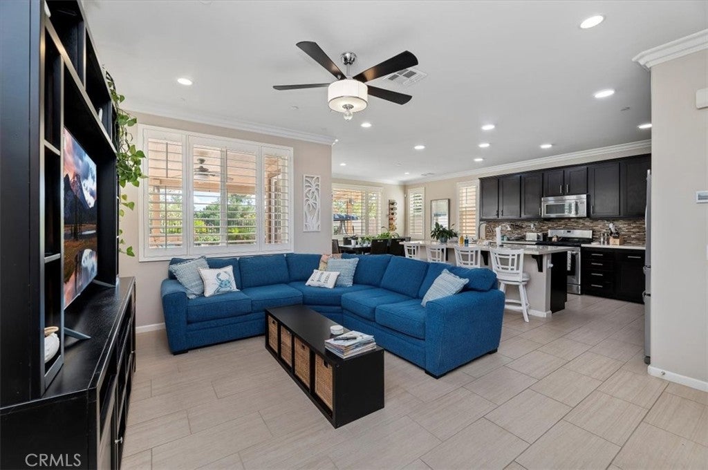 Yucaipa, California, 92399, United States, 3 Bedrooms Bedrooms, ,3 BathroomsBathrooms,Residential,For Sale,1977882