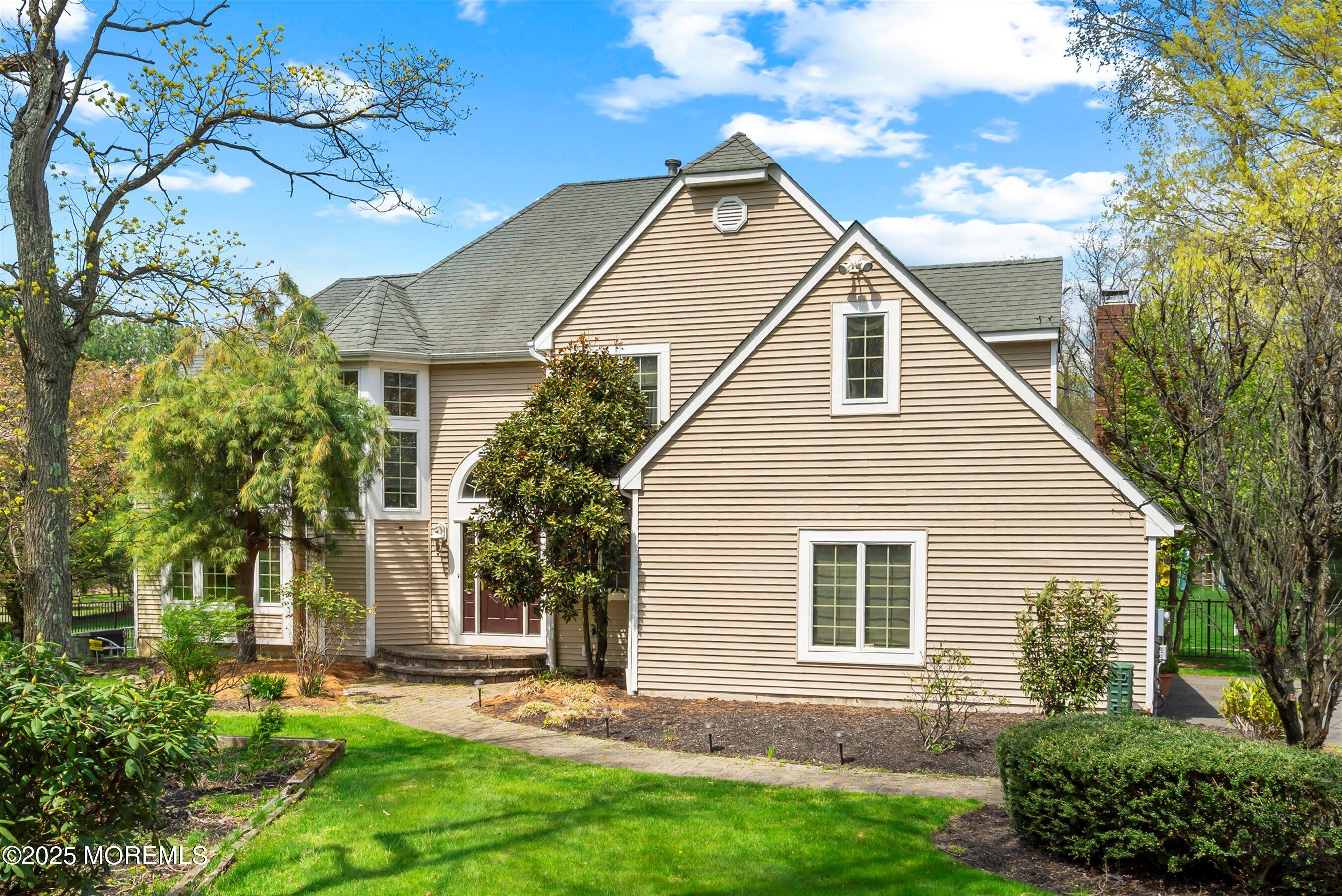 Colts Neck, New Jersey, 07722, United States, 5 Bedrooms Bedrooms, ,4 BathroomsBathrooms,Residential,For Sale,1973878