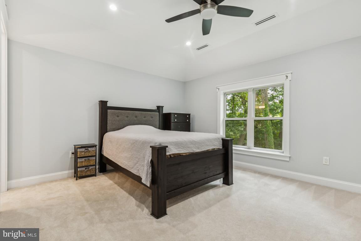 Alexandria, Virginia, 22312, United States, 7 Bedrooms Bedrooms, ,8 BathroomsBathrooms,Residential,For Sale,1904380