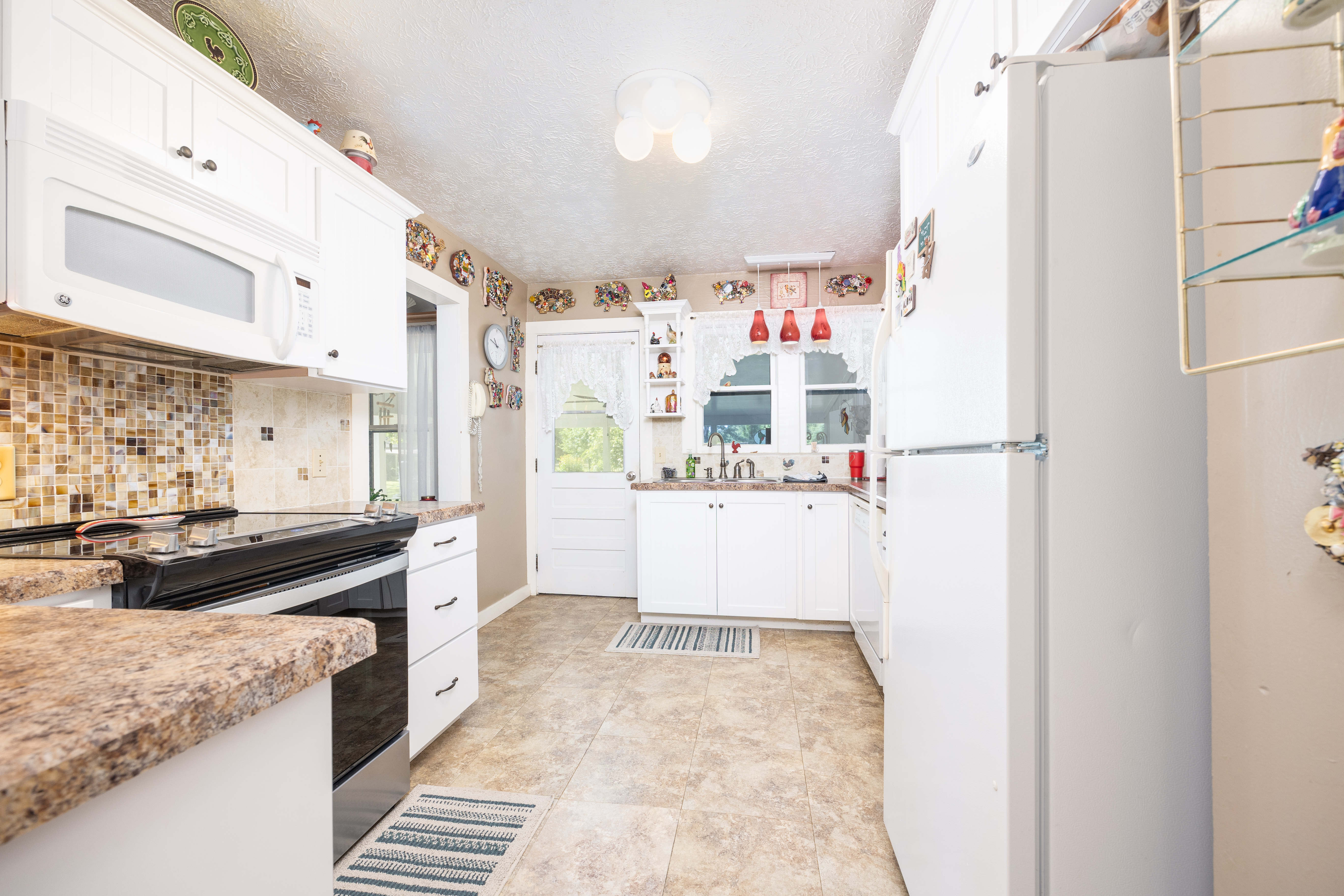 Lake City, Florida, 32025, United States, 3 Bedrooms Bedrooms, ,2 BathroomsBathrooms,Residential,For Sale,1737016