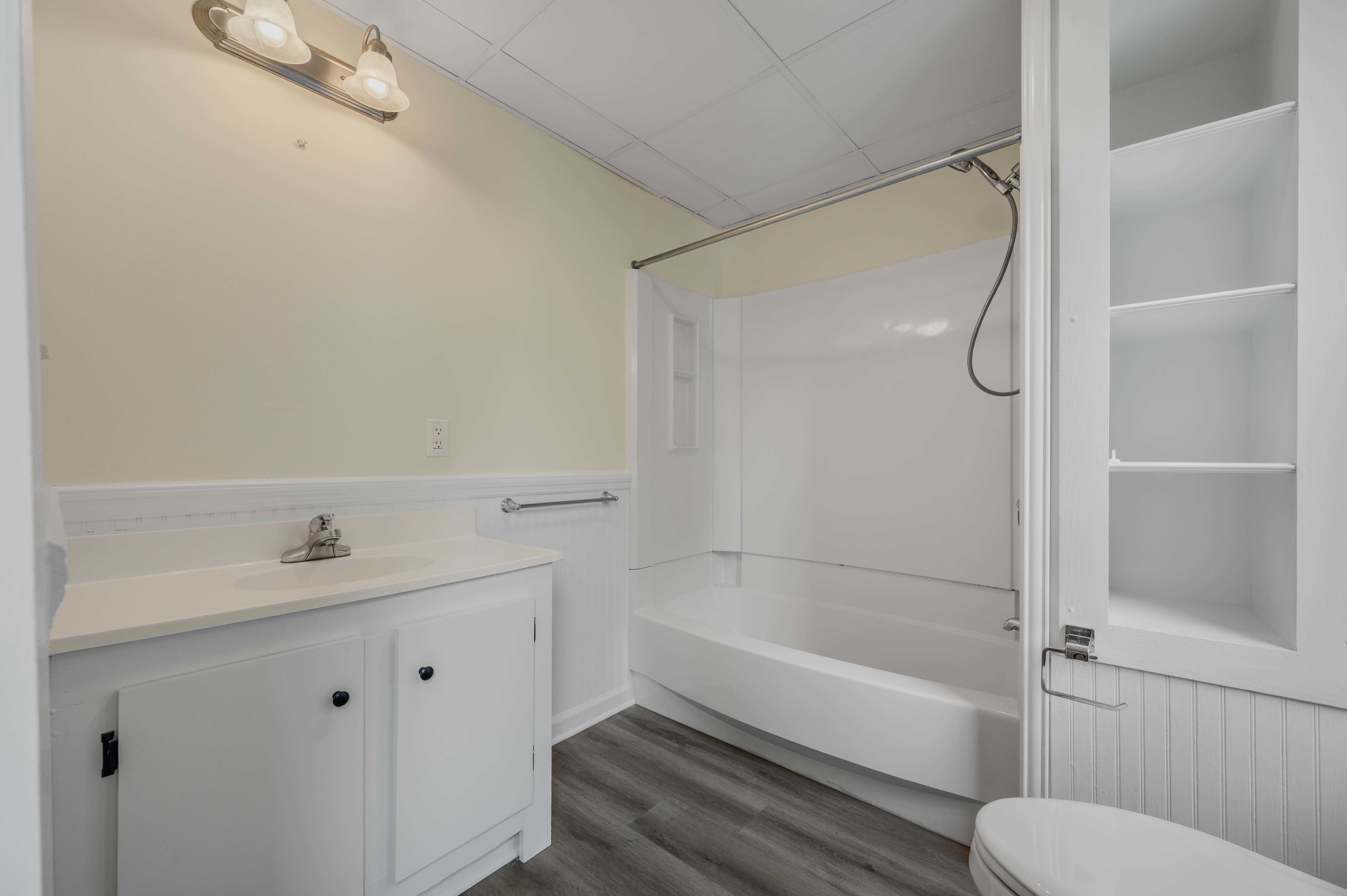  Discover a fantastic seven-unit income opportunity in beautiful East Haddam. - 物件實景