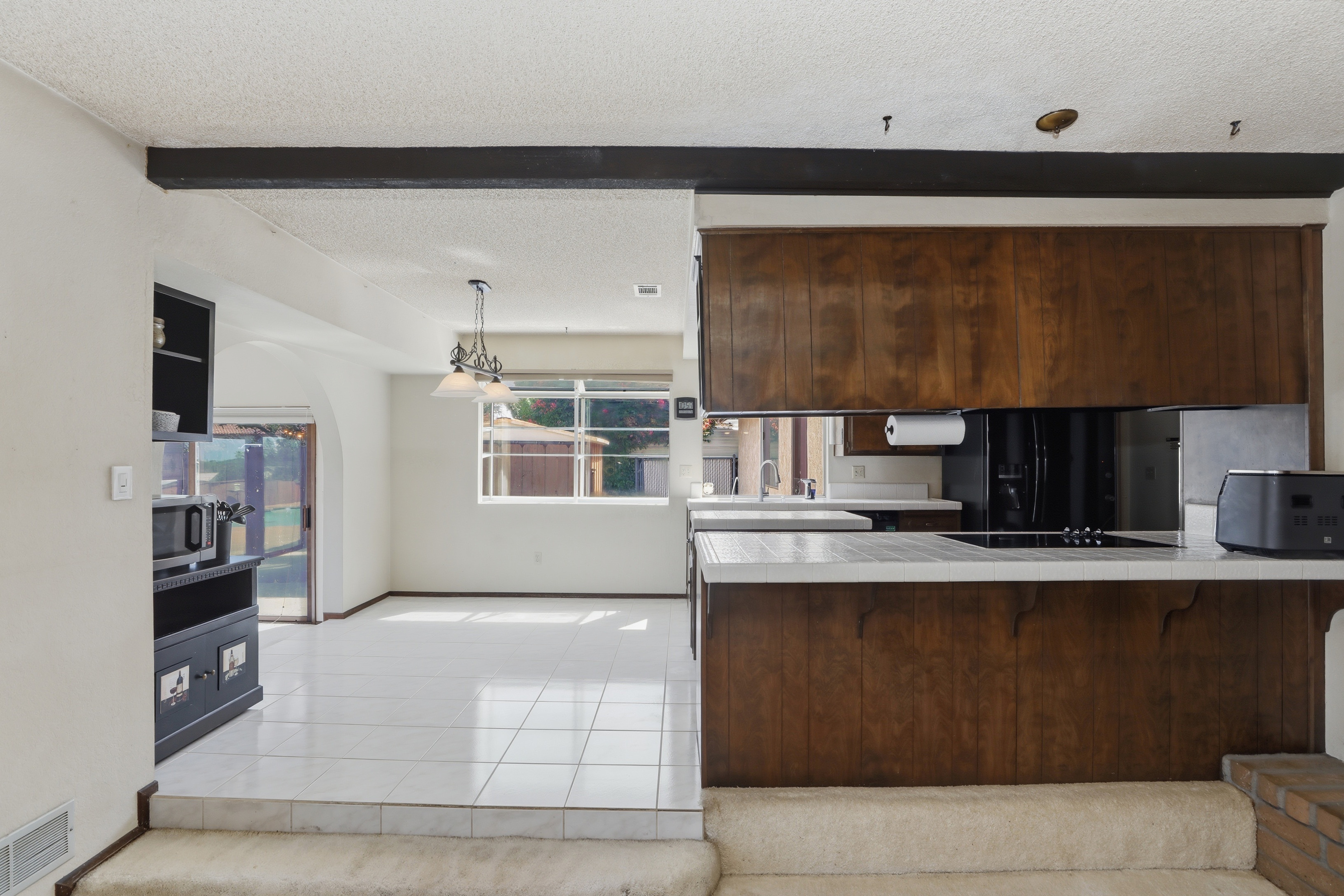  17652 Calle Del Corral, Riverside, CA 92504 - 物件實景