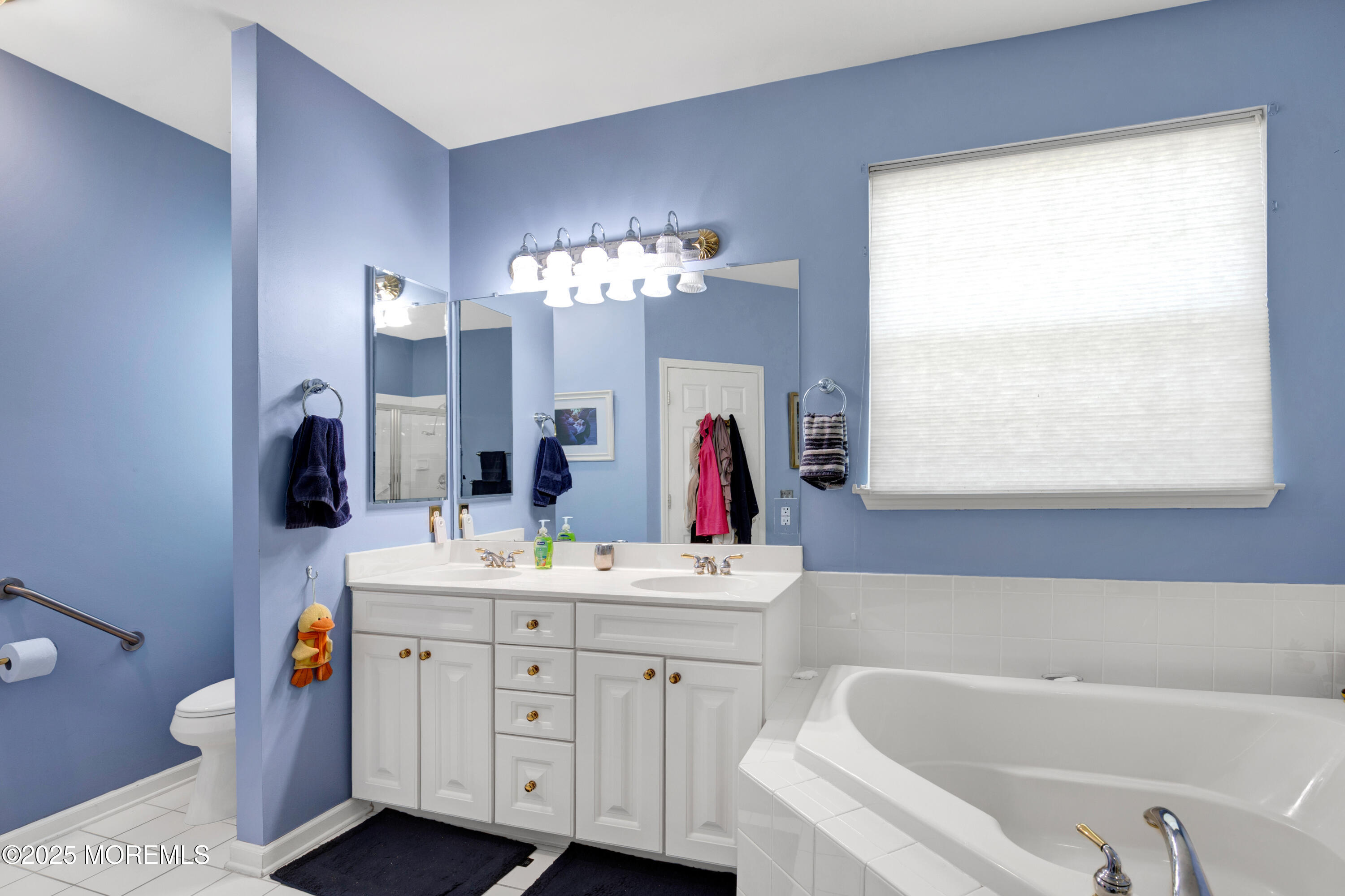 Jackson, New Jersey, 08527, United States, 2 Bedrooms Bedrooms, ,2 BathroomsBathrooms,Residential,For Sale,1891386