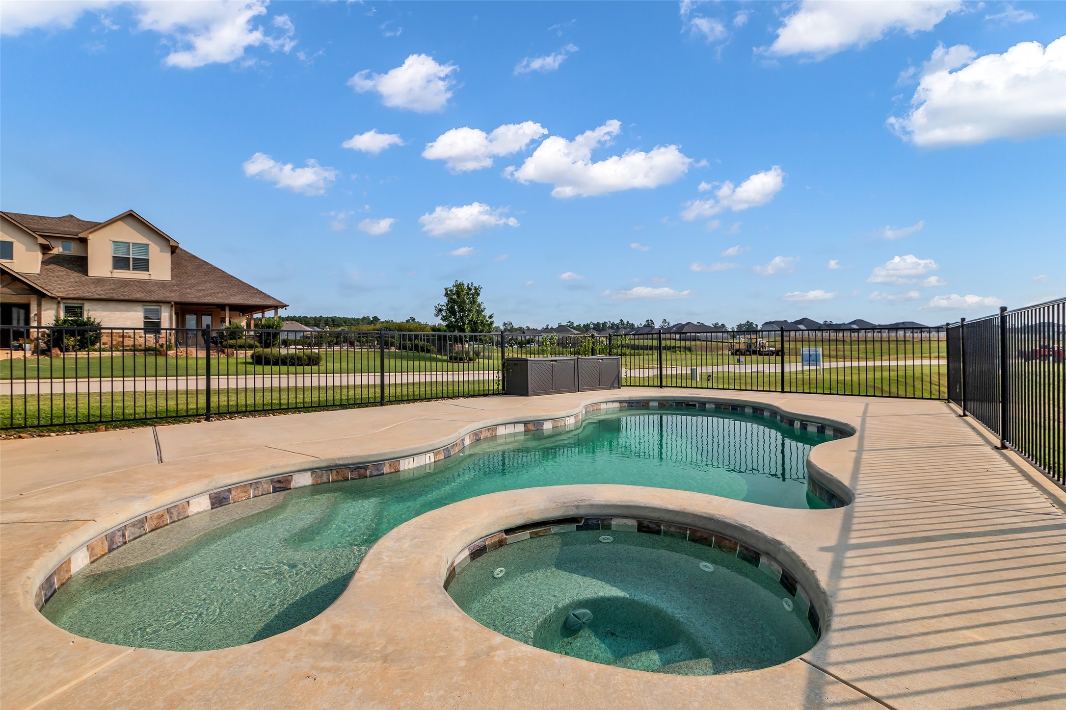 Montgomery, Texas, 77356, United States, 4 Bedrooms Bedrooms, ,4 BathroomsBathrooms,Residential,For Sale,1911763