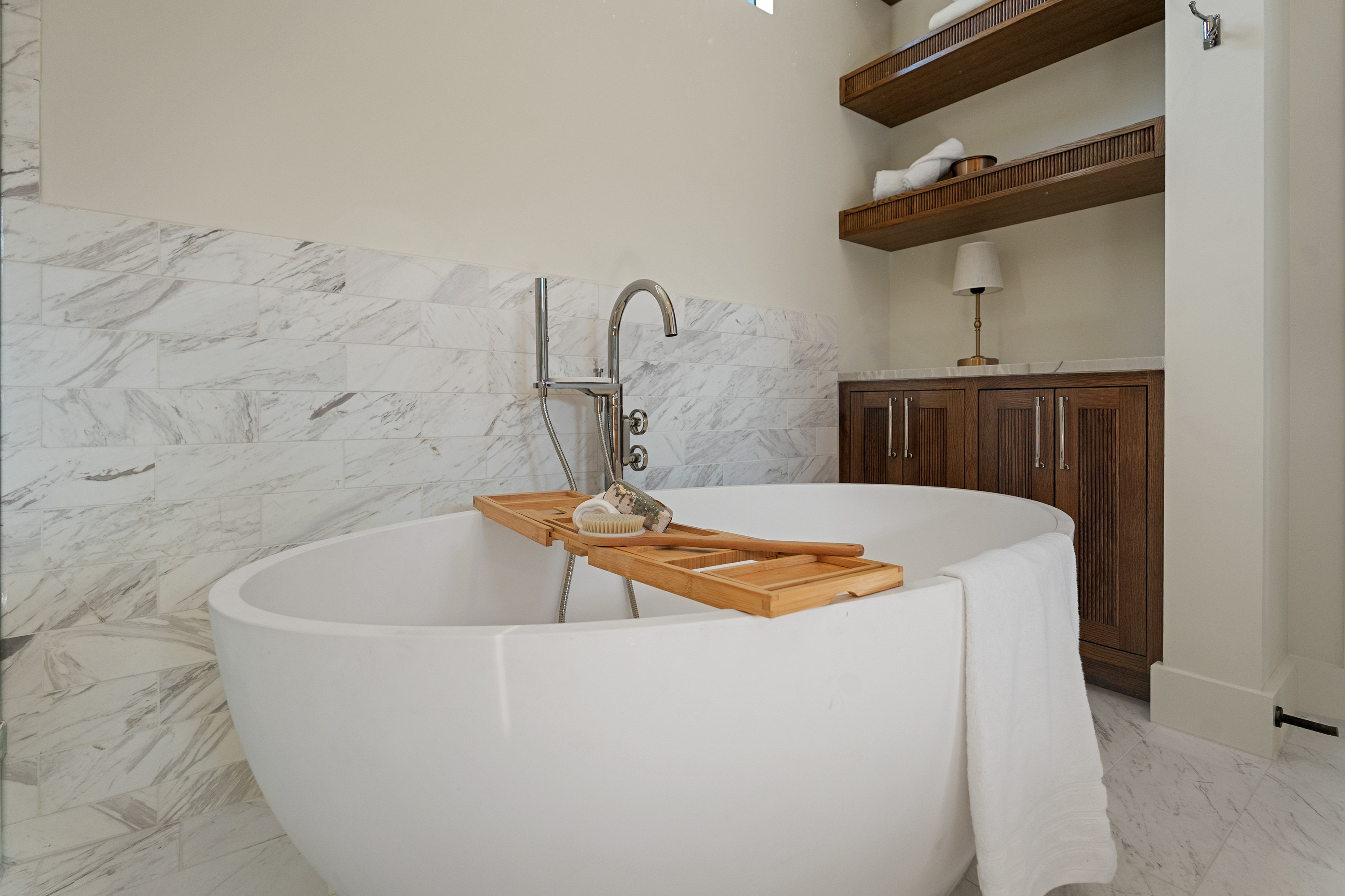  Sophisticated Transitional Design - 物件實景
