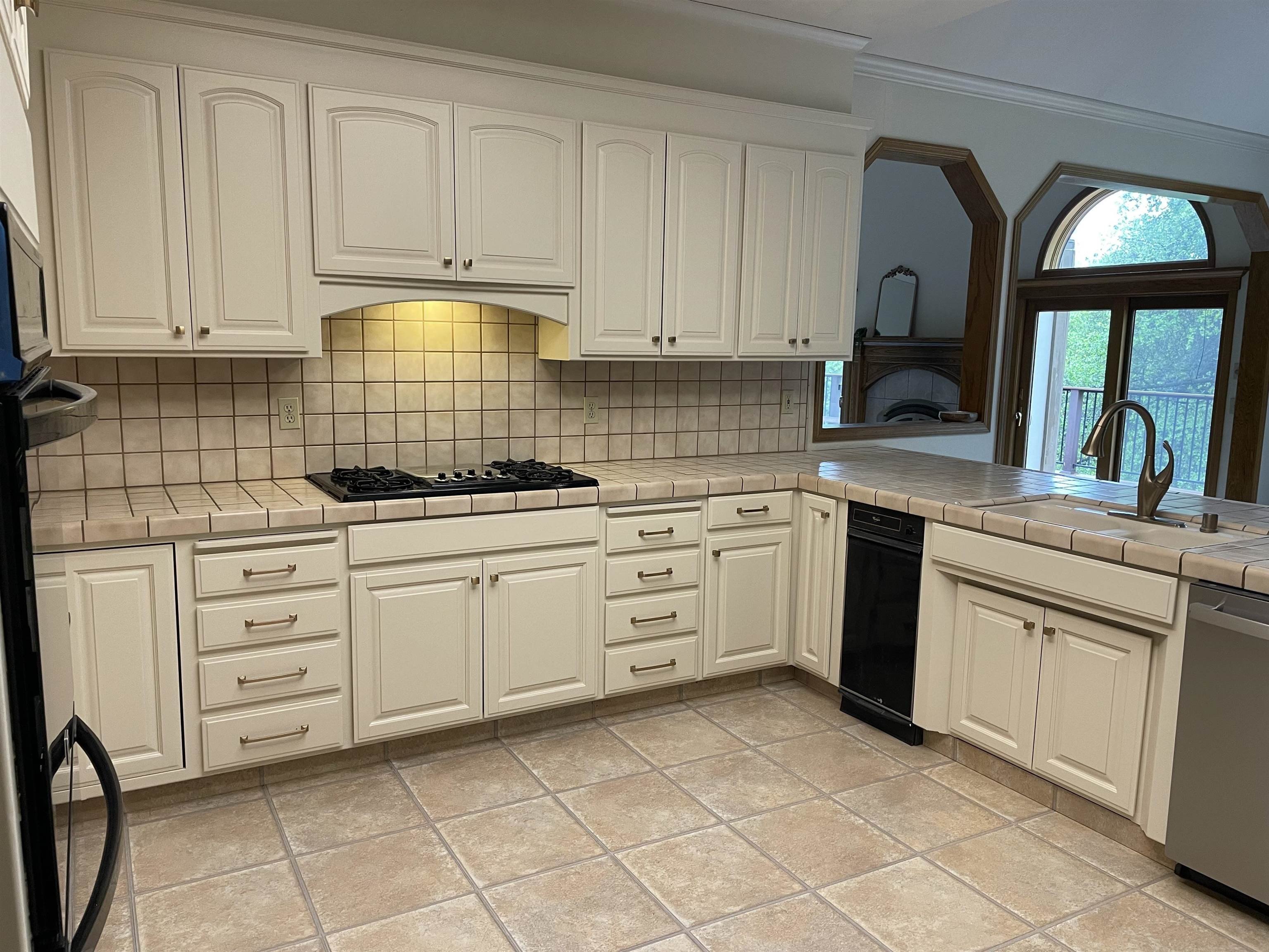 Sonora, California, 95370, United States, 4 Bedrooms Bedrooms, ,3 BathroomsBathrooms,Residential,For Sale,2008617