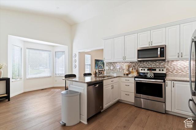 Centerville, Utah, 84014, United States, 3 Bedrooms Bedrooms, ,3 BathroomsBathrooms,Residential,For Sale,2013534