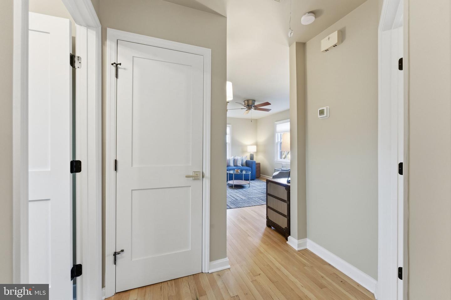 Kensington, Maryland, 20895, United States, 3 Bedrooms Bedrooms, ,2 BathroomsBathrooms,Residential,For Sale,1999038