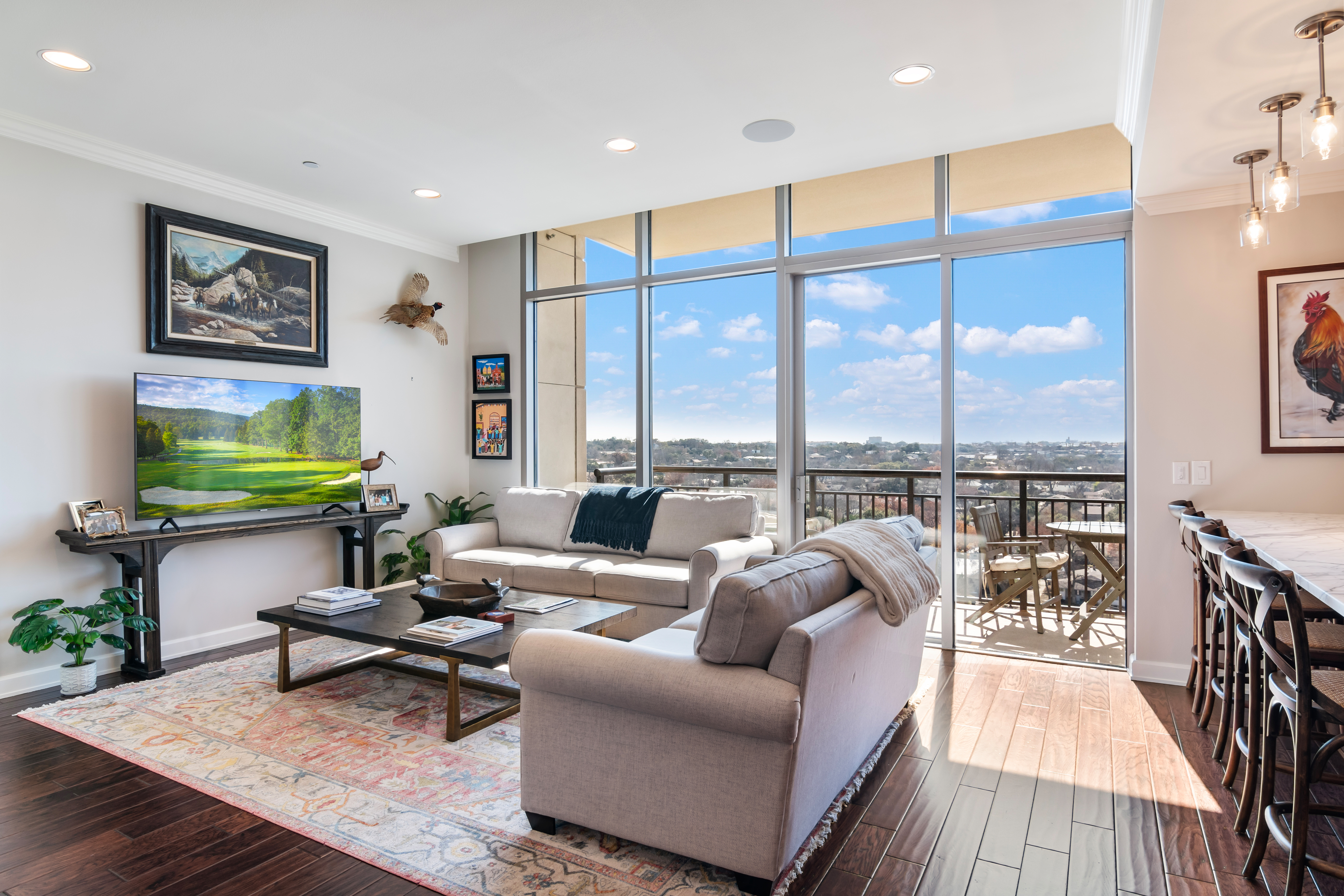  Sophisticated High-Rise Living - 物件實景