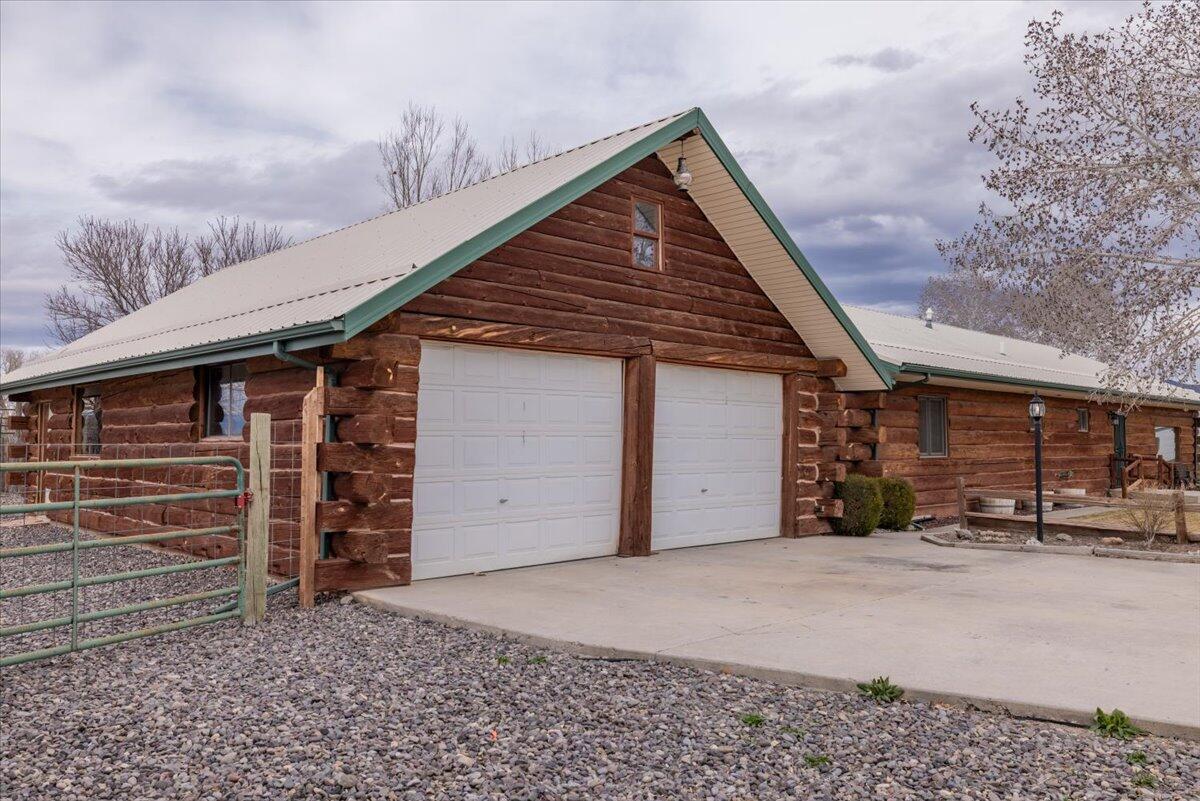 Montrose, Colorado, United States, 3 Bedrooms Bedrooms, ,3 BathroomsBathrooms,Residential,For Sale,1792870