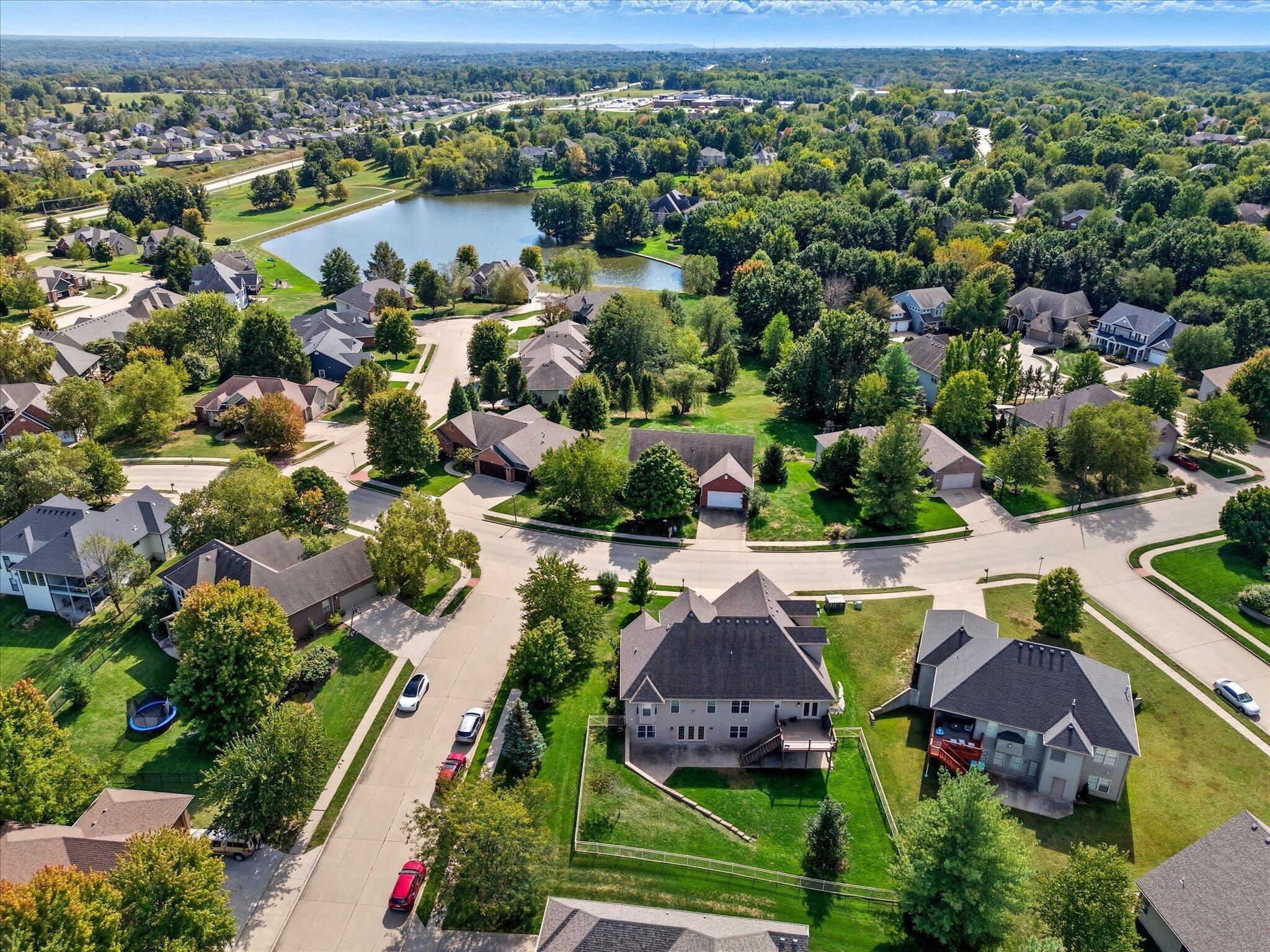 COLUMBIA, Missouri, 65203, United States, 4 Bedrooms Bedrooms, ,6 BathroomsBathrooms,Residential,For Sale,2013236