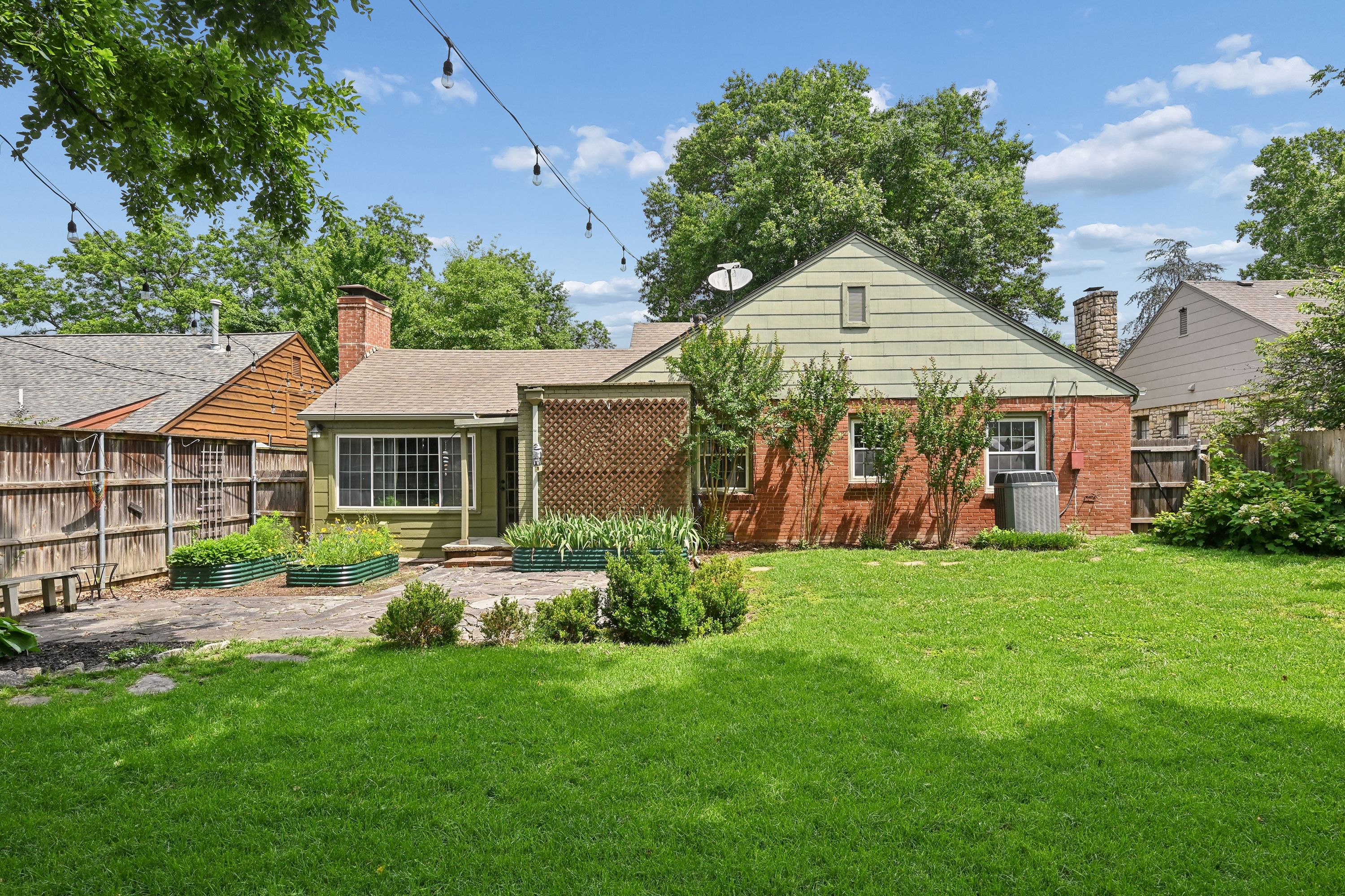  2444 East 20th Street, Tulsa, OK 74104 - 物件實景