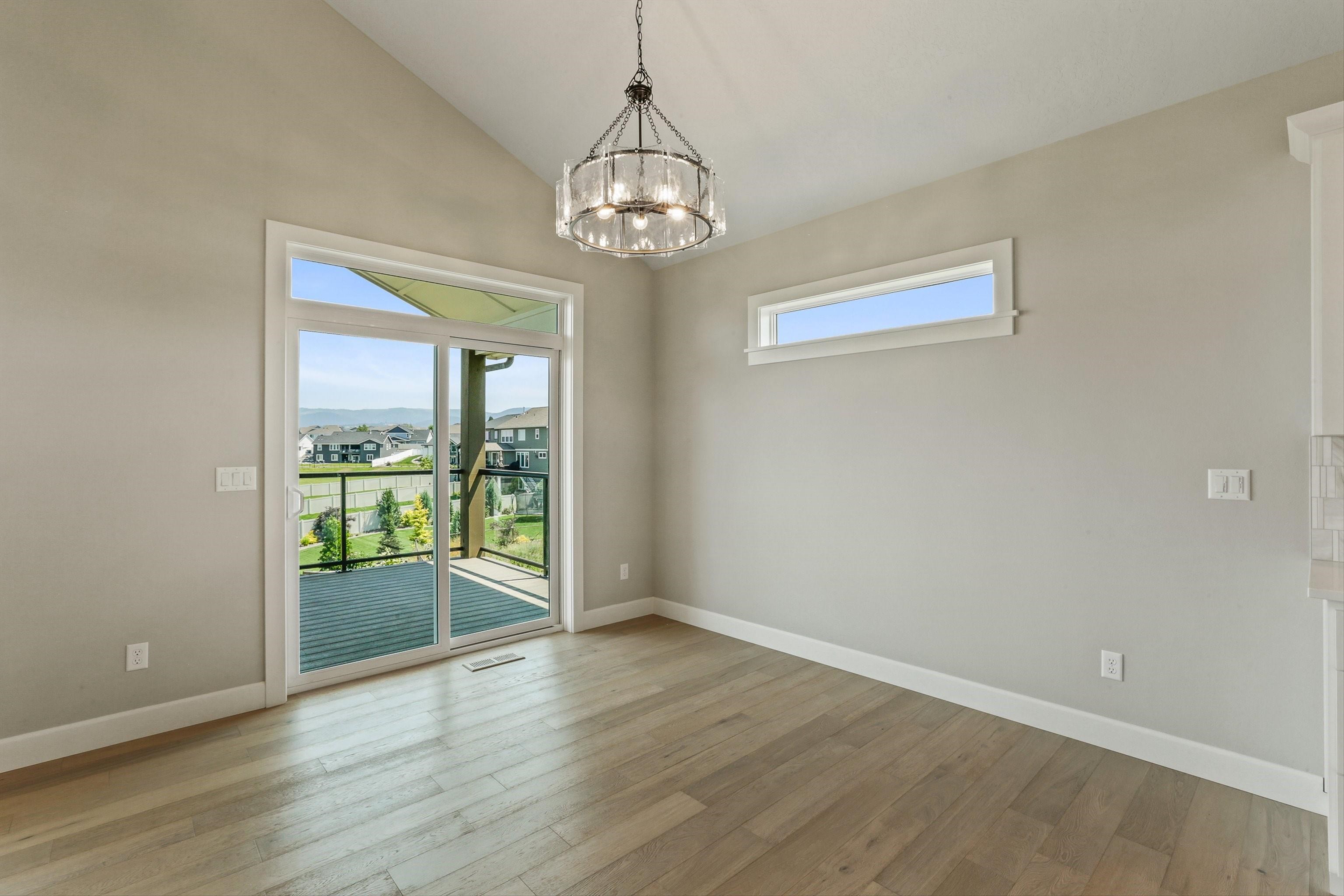 Spokane, Washington, 99223, United States, 5 Bedrooms Bedrooms, ,4 BathroomsBathrooms,Residential,For Sale,1999672