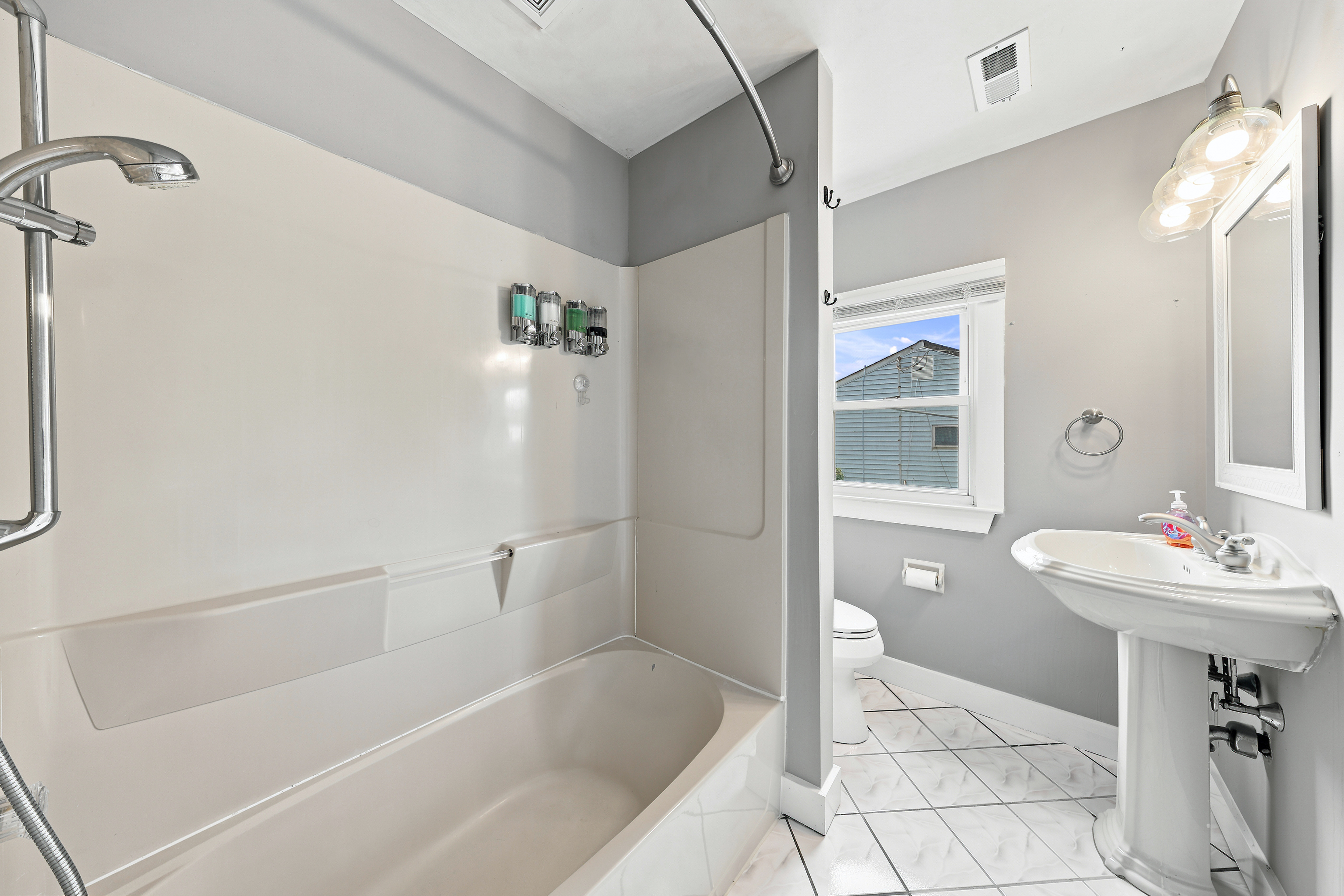  14 Buttonwood Road, Stratford, NJ 08084 - 物件實景