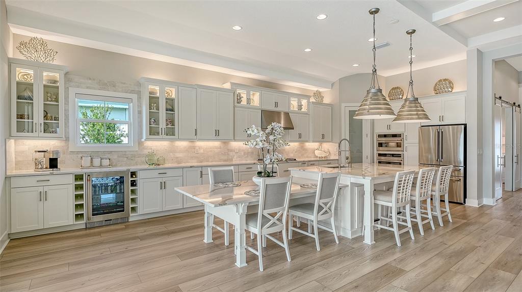 Parrish, Florida, 34219, United States, 3 Bedrooms Bedrooms, ,3 BathroomsBathrooms,Residential,For Sale,1990904