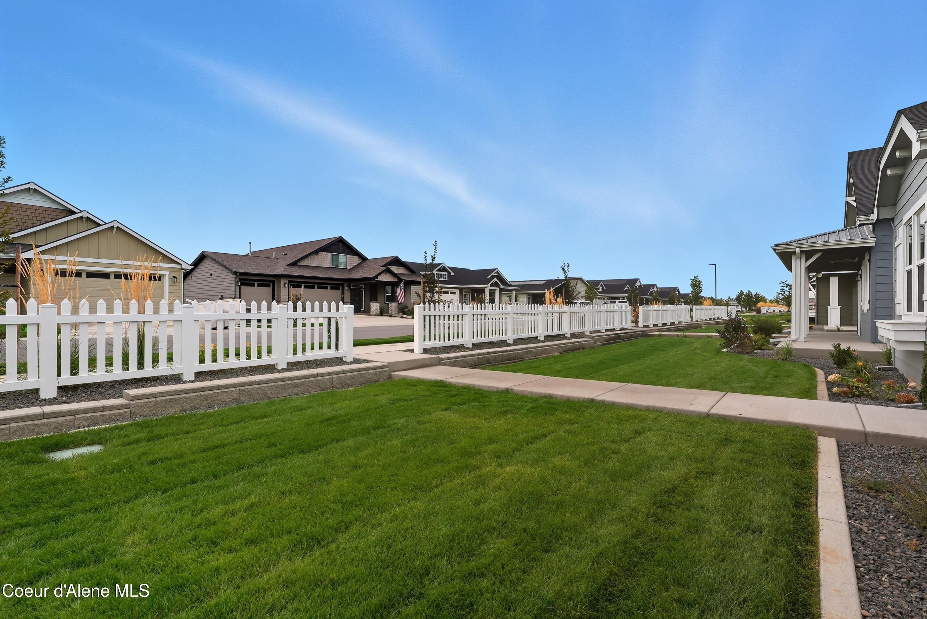 Coeur D'alene, Idaho, 83815, United States, 3 Bedrooms Bedrooms, ,Residential,For Sale,1957513