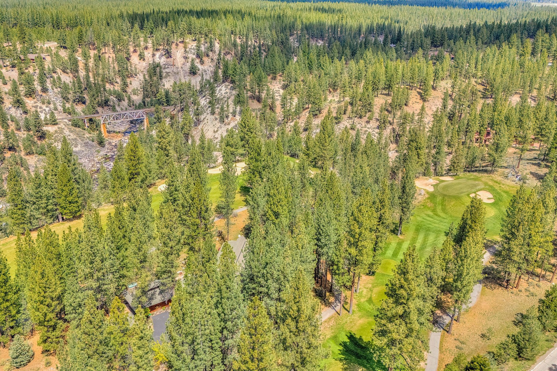  where  frank lloyd wright design meets mountain luxury - 物件實景