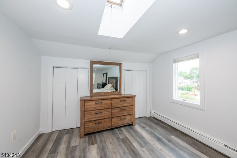 Wanaque Boro, New Jersey, 07420, United States, 4 Bedrooms Bedrooms, ,2 BathroomsBathrooms,Residential,For Sale,2049267