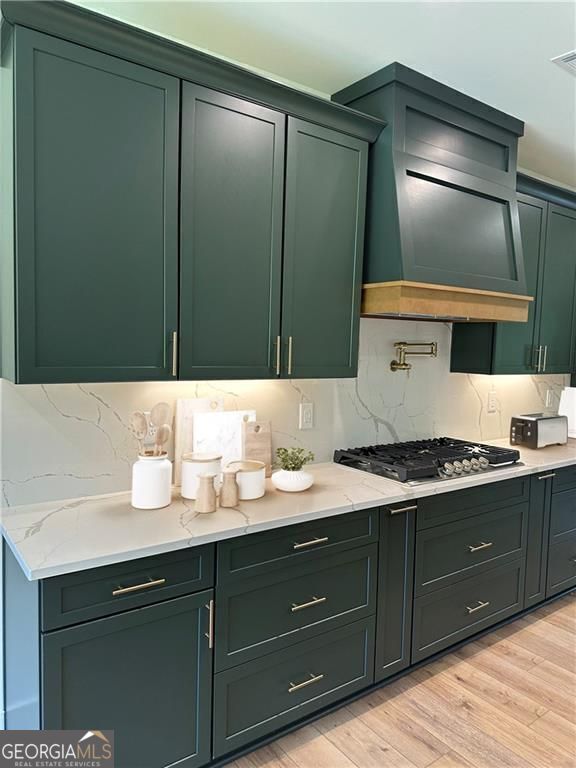 Gainesville, Georgia, 30506, United States, 5 Bedrooms Bedrooms, ,4 BathroomsBathrooms,Residential,For Sale,1909914