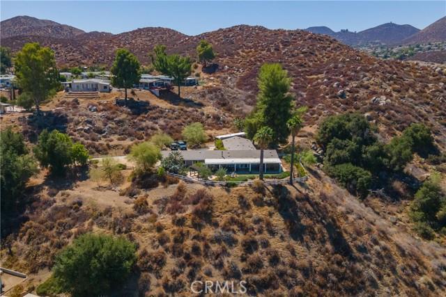 Canyon Lake, California, 92587, United States, 3 Bedrooms Bedrooms, ,2 BathroomsBathrooms,Residential,For Sale,1920001