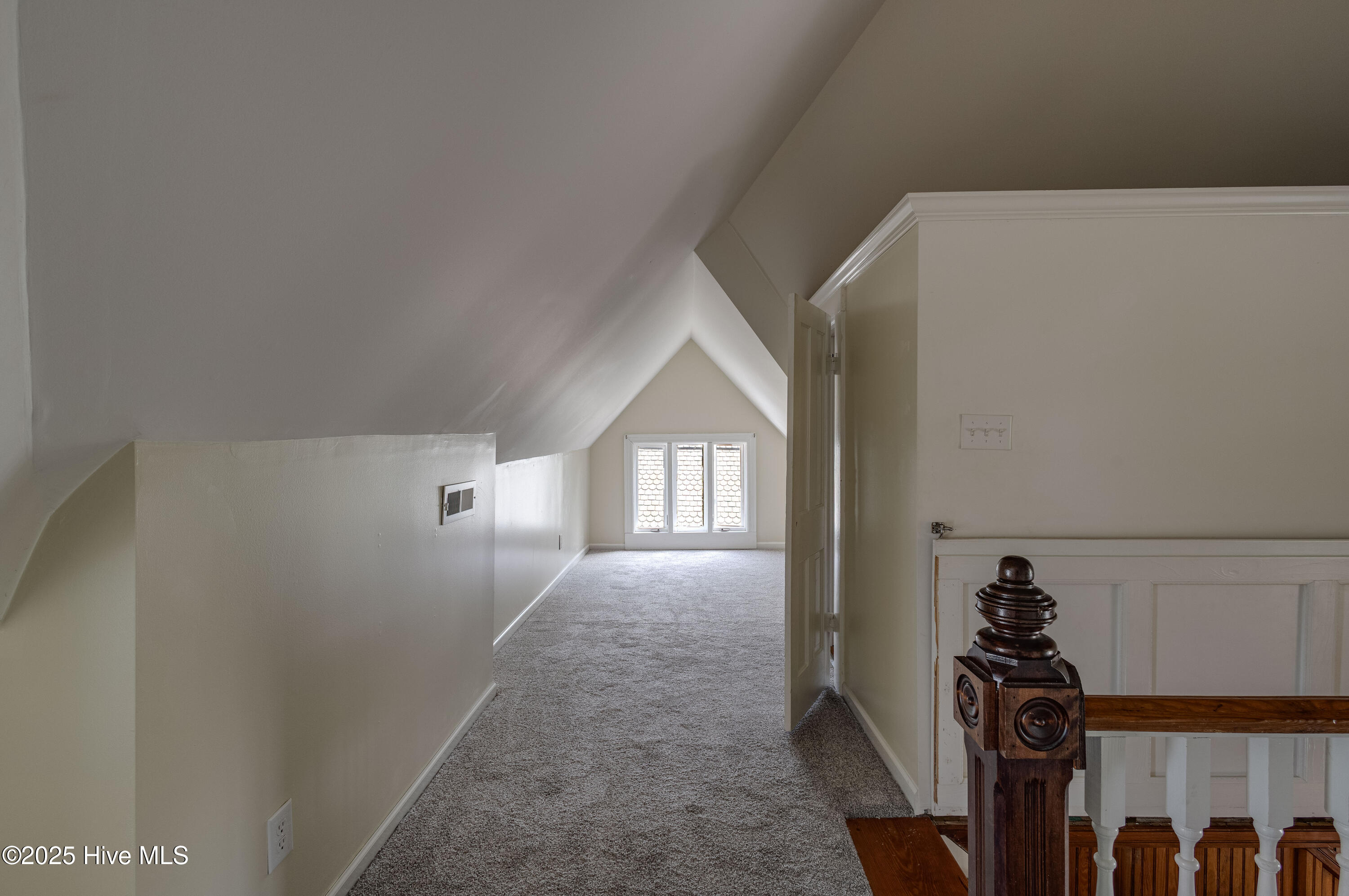 122 S Academy Street, Washington, North Carolina, 27889, United States, 3 Bedrooms Bedrooms, ,4 BathroomsBathrooms,Residential,For Sale,122 S Academy Street,1639244