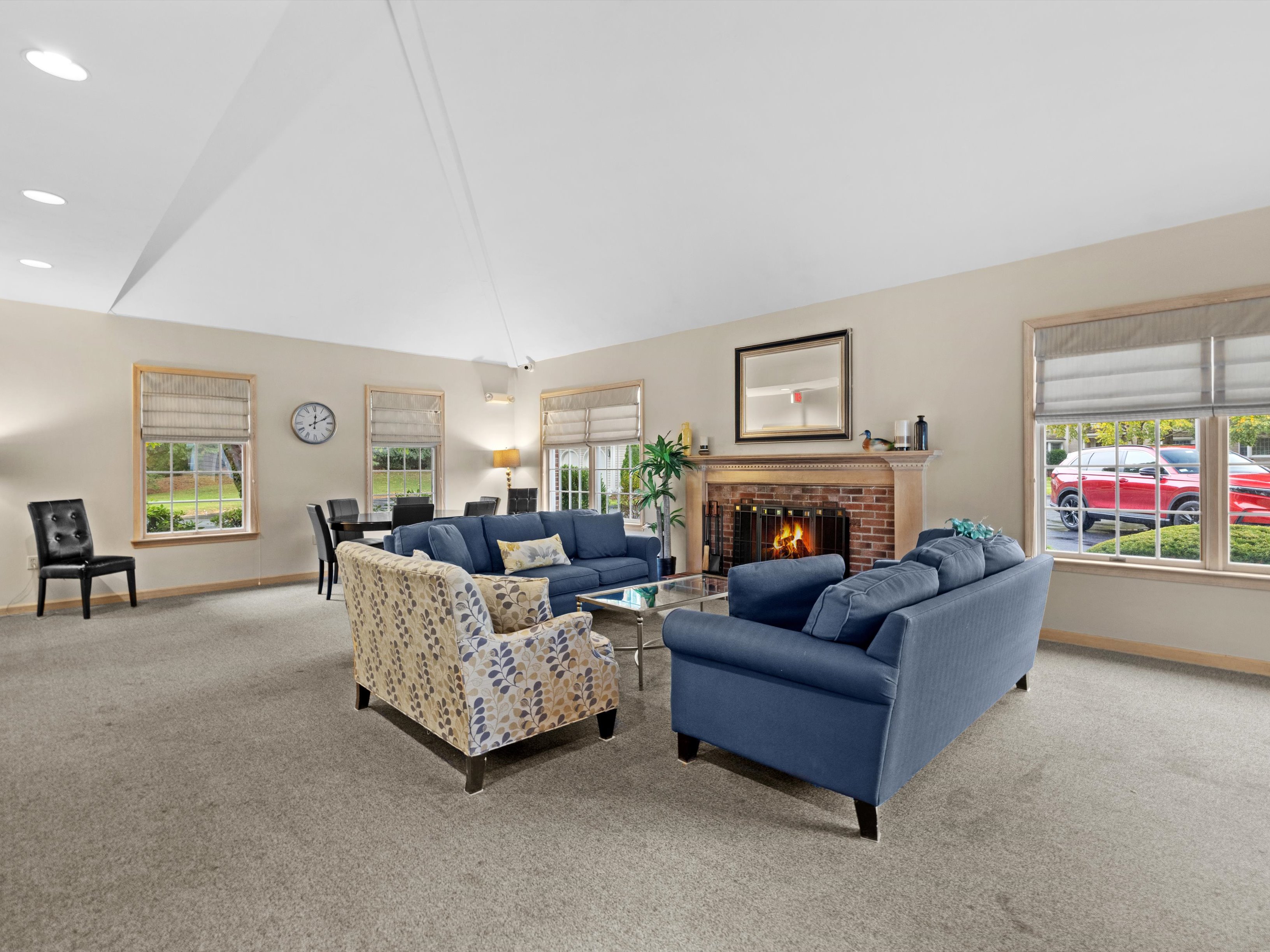  40 Powder Hill Way, Westborough, MA 01581 - 物件實景